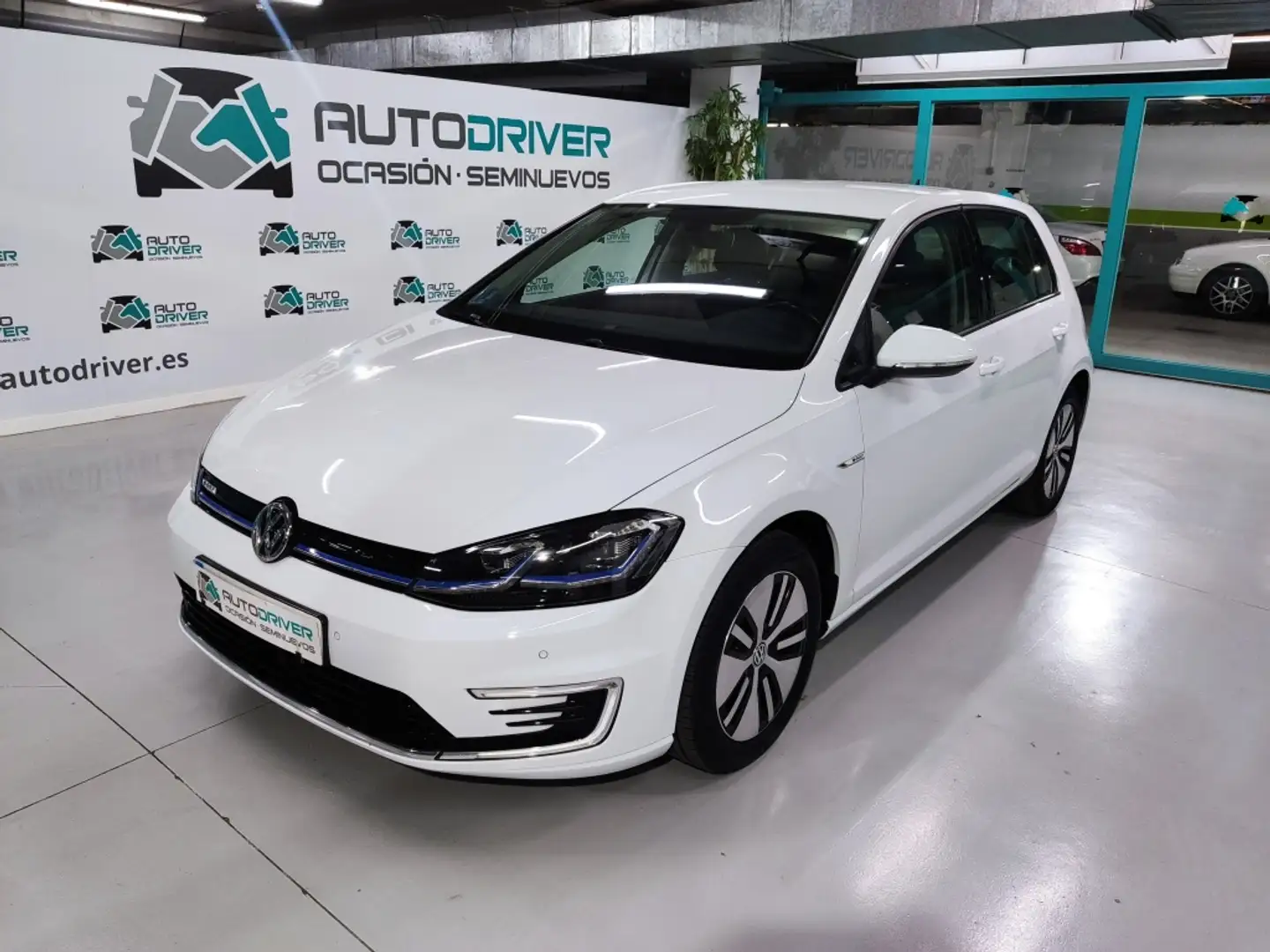 Volkswagen Golf e-Golf ePower Blanco - 1
