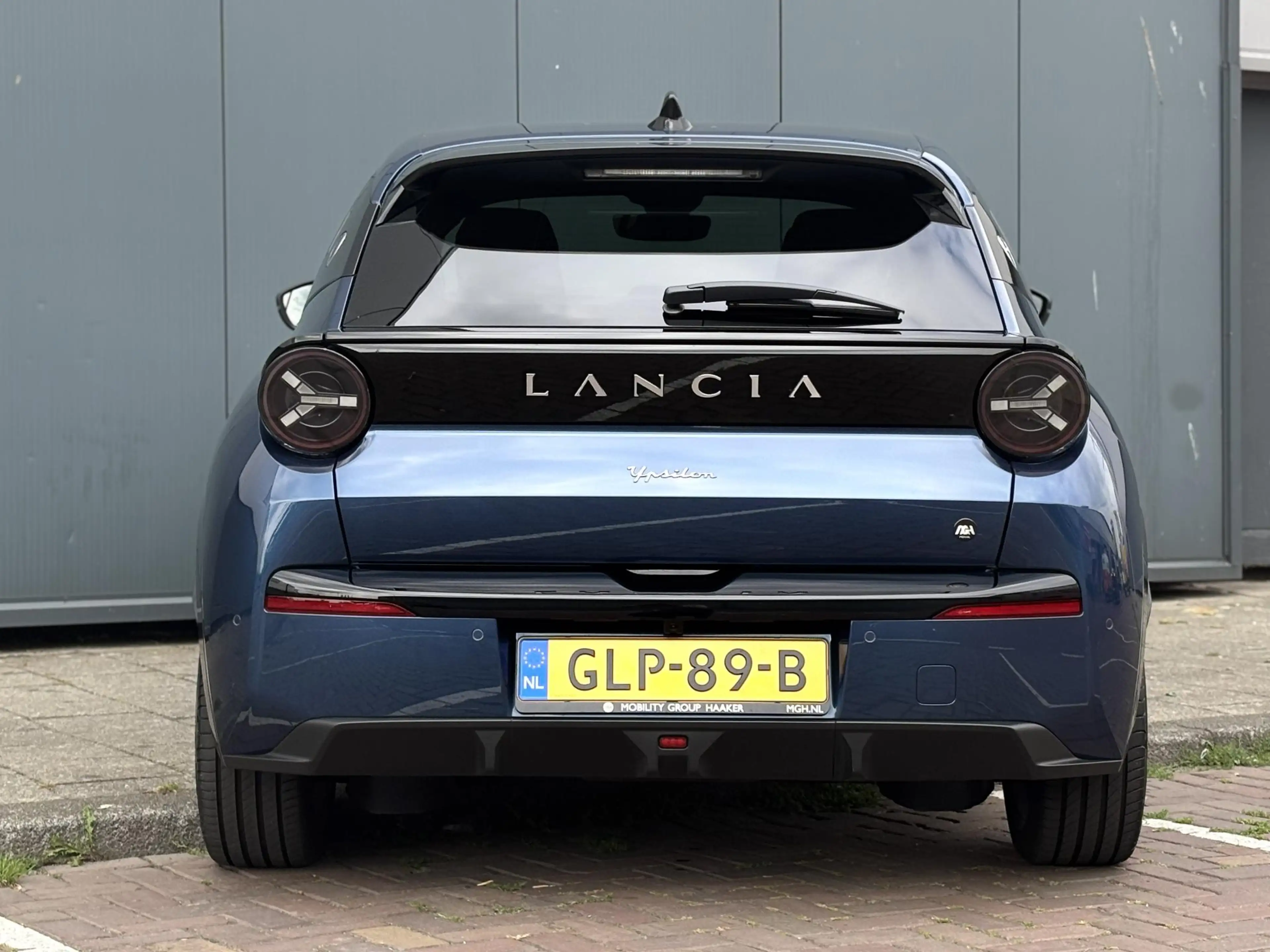 Lancia Ypsilon Edizione Limitata Cassina Navigatie | Apple carpla — photo 6