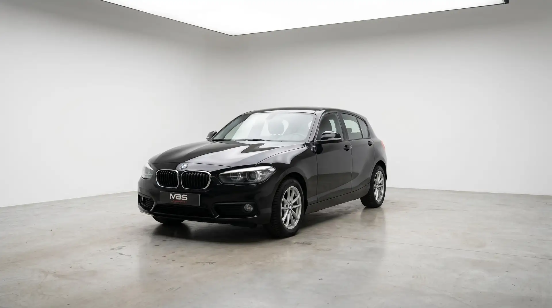 BMW 114 D* CLIM* 5PORTES*  LED* GARANTIE 12 MOIS * Schwarz - 1