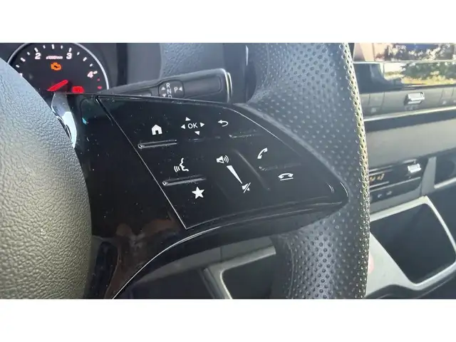Mercedes-Benz Sprinter view 13