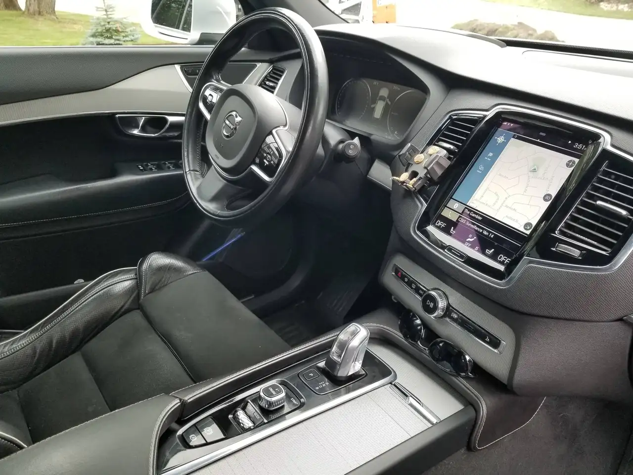 Volvo XC90 снимка Volvo XC90