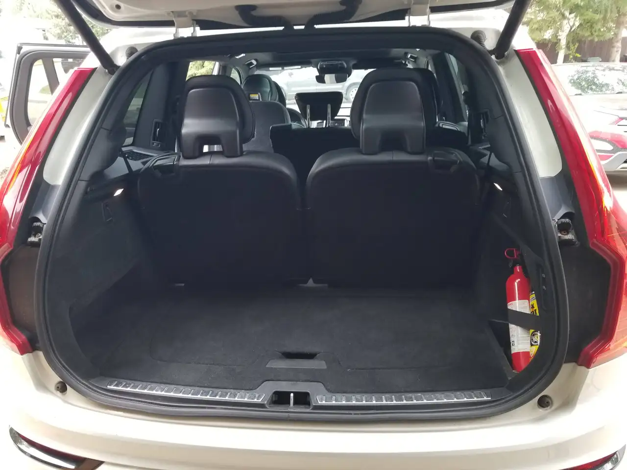 Volvo XC90 снимка Volvo XC90