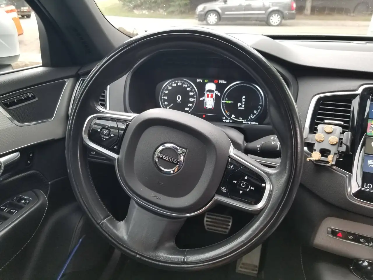 Volvo XC90 снимка Volvo XC90