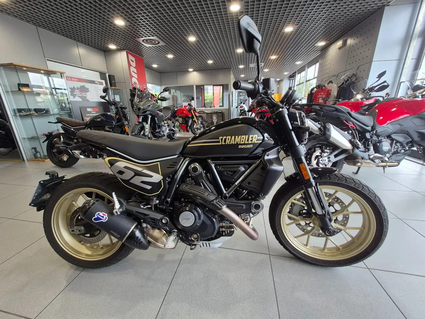 Ducati Scrambler 800 Full Throttle Noir - 1