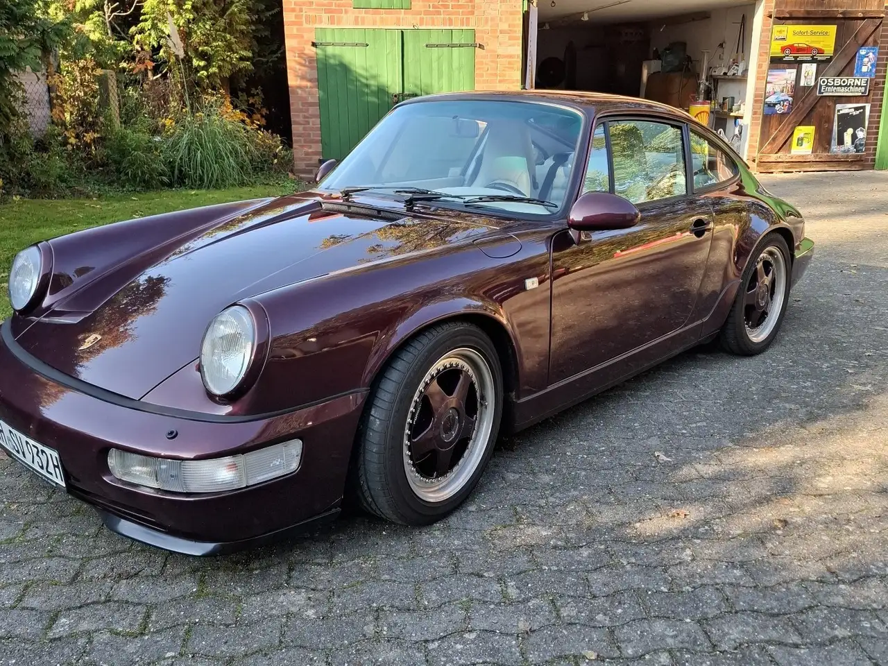 Porsche 964