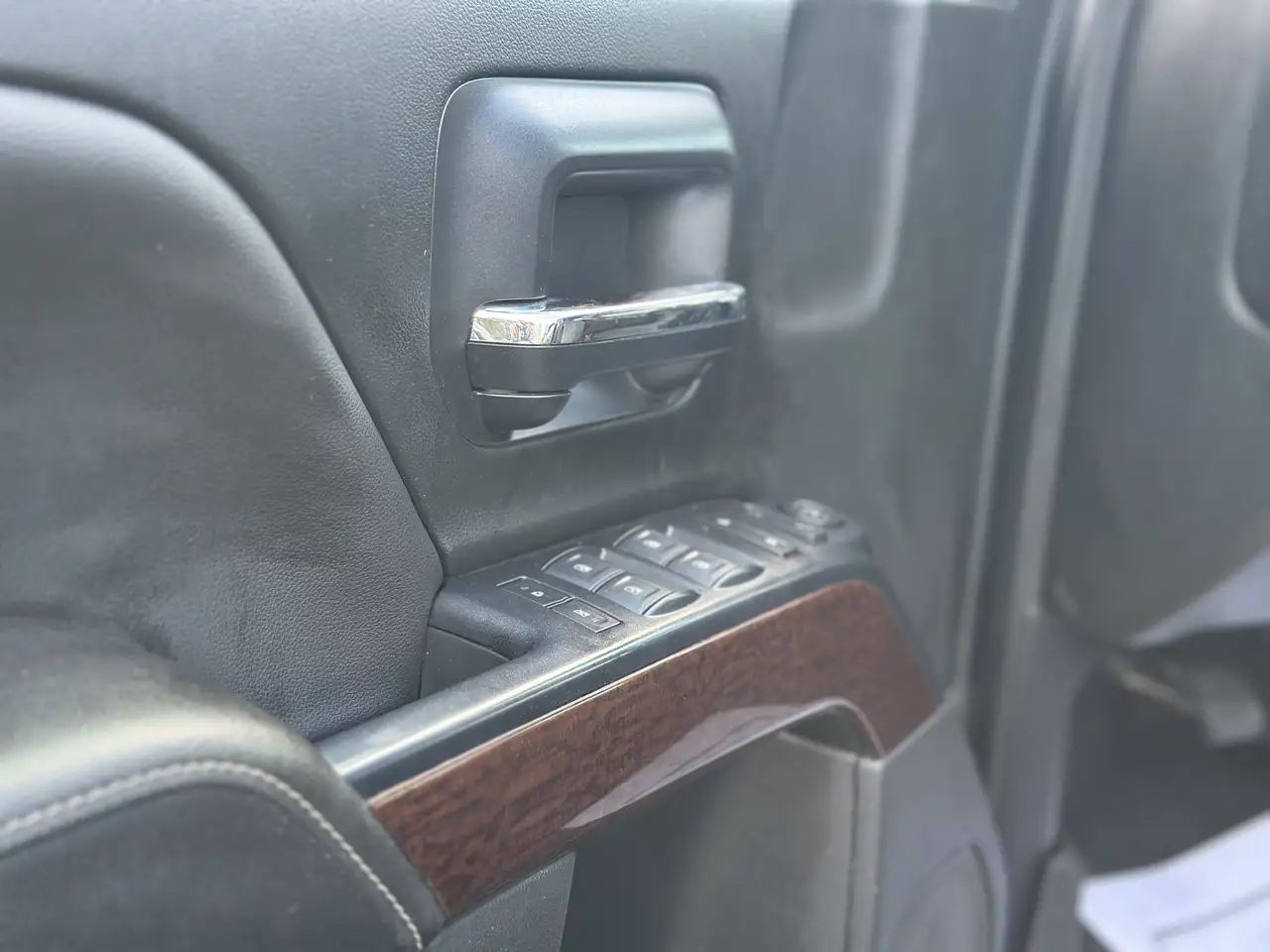 GMC Sierra 1500 photo GMC Sierra 1500