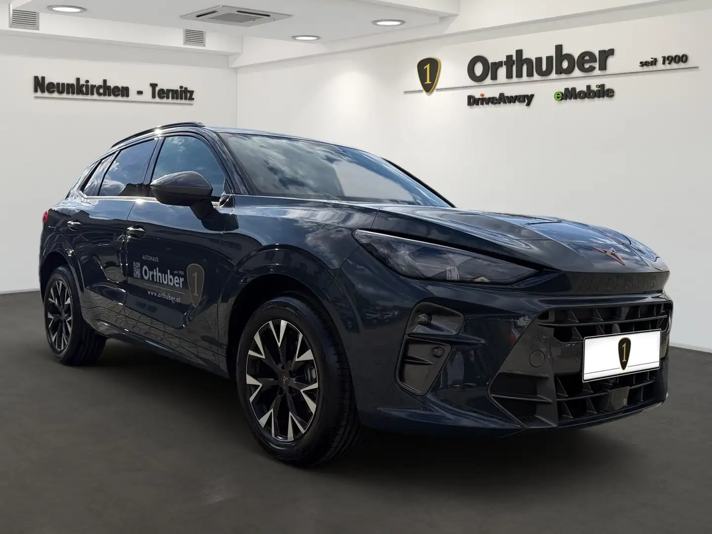 CUPRA Terramar 1.5 e-TSI 150 PS DSG Blau - 2
