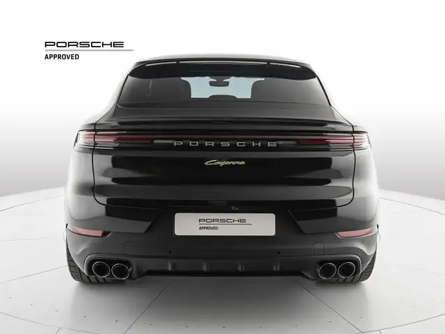 Porsche Cayenne view 5