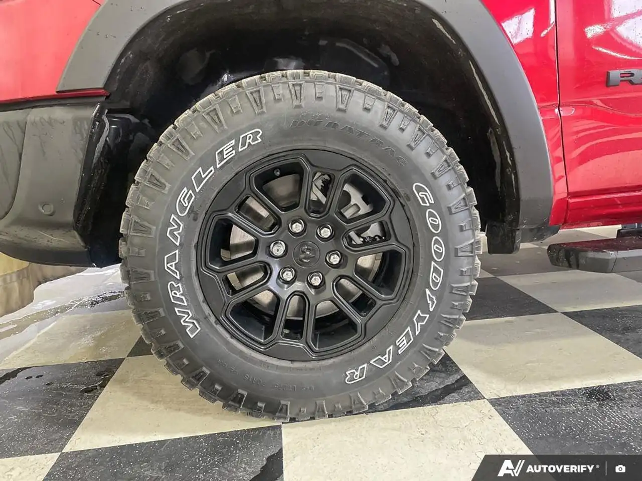 RAM 1500 снимка RAM 1500