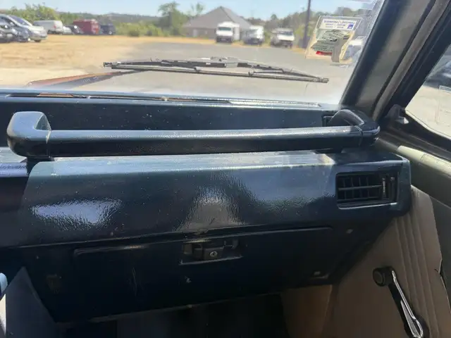 Mitsubishi Pajero view 21