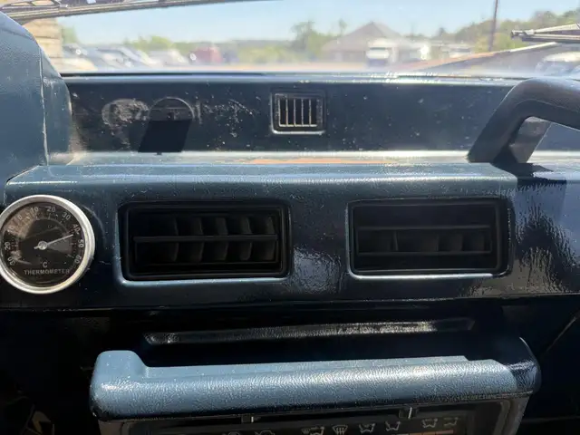 Mitsubishi Pajero view 22