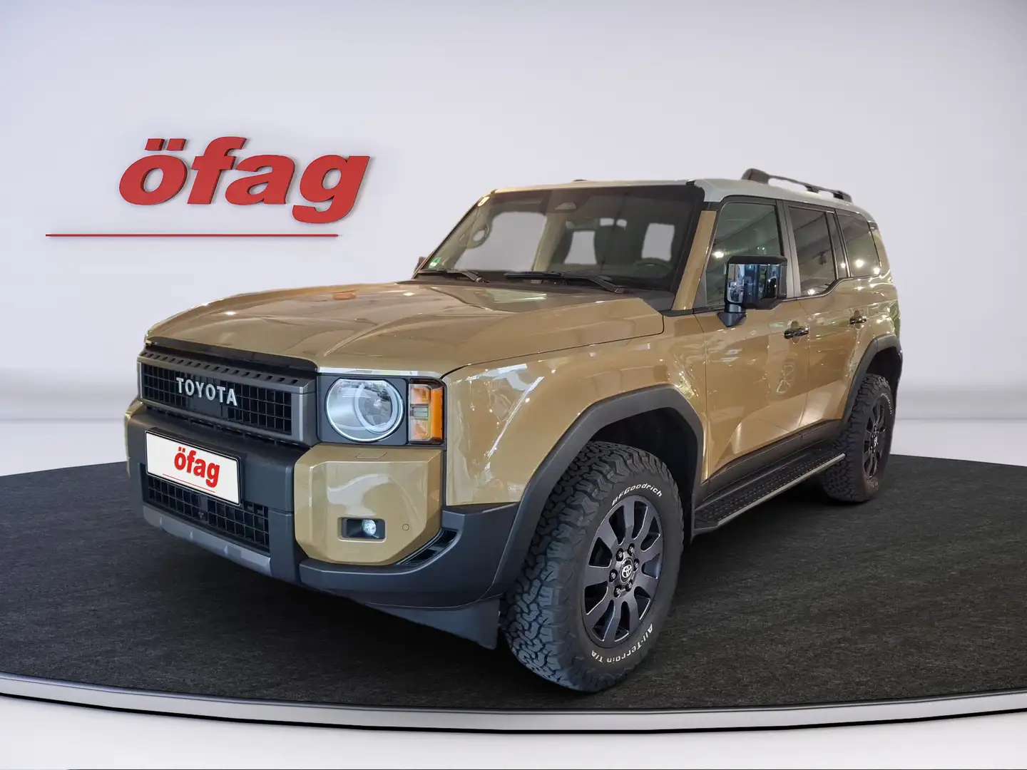 Toyota Land Cruiser Landcruiser 2.8 D-4D 4WD First Edition Aut. Beige - 1