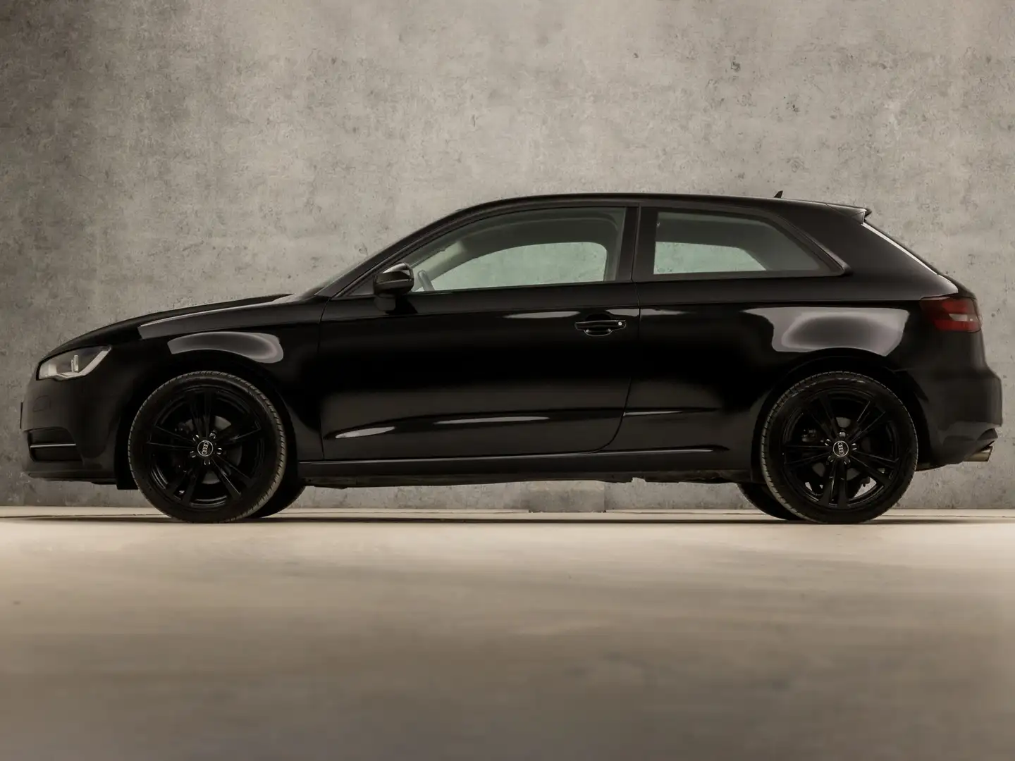 Audi A3 1.4 TFSI CoD Sport Black Edition 150Pk (NAVIGATIE, Zwart - 2