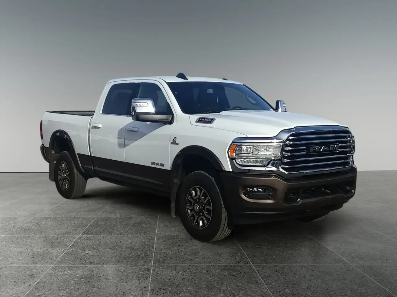 RAM 2500 снимка RAM 2500