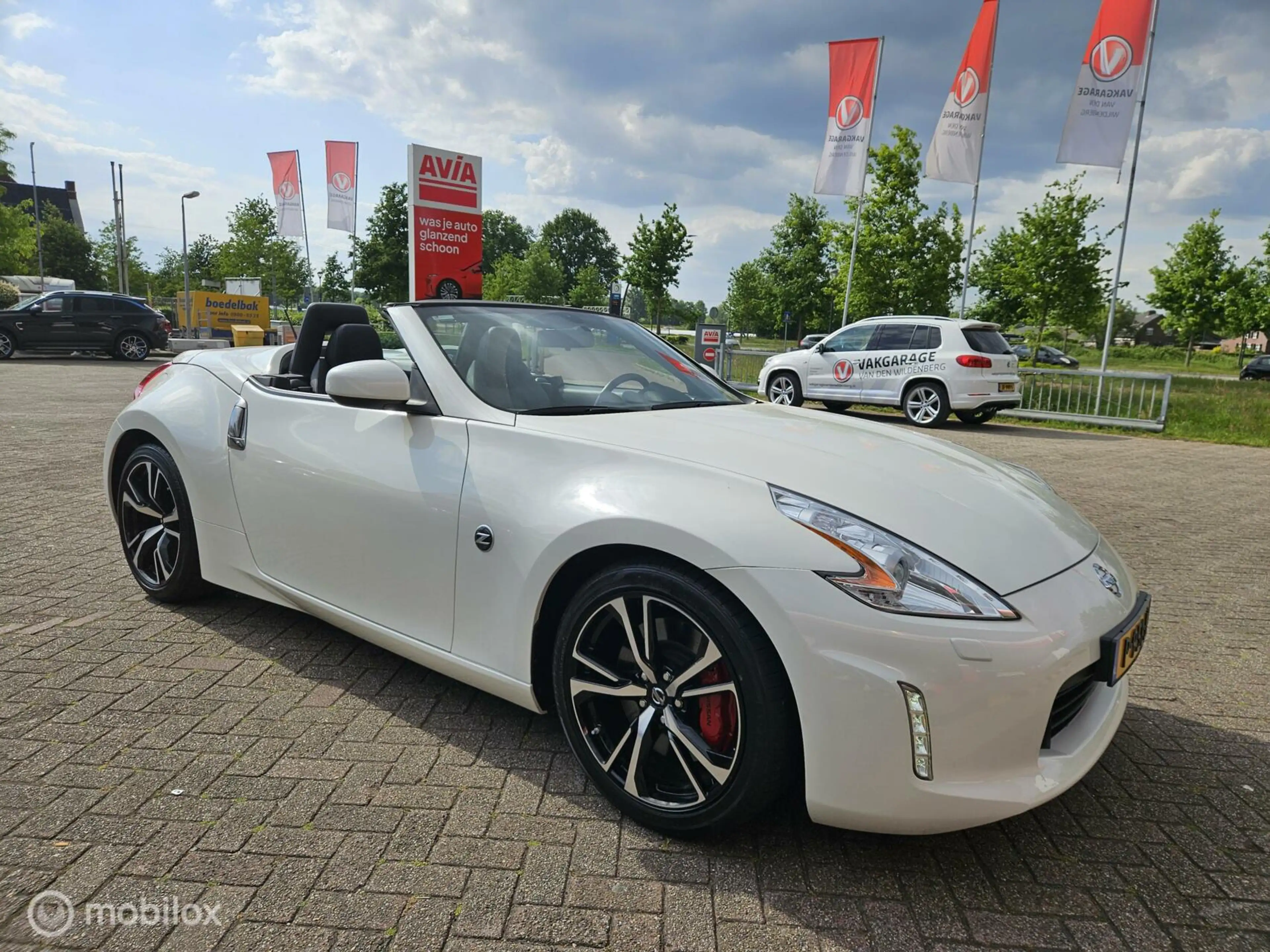 Nissan 370Z Roadster 3.7 V6 Pack — photo 6