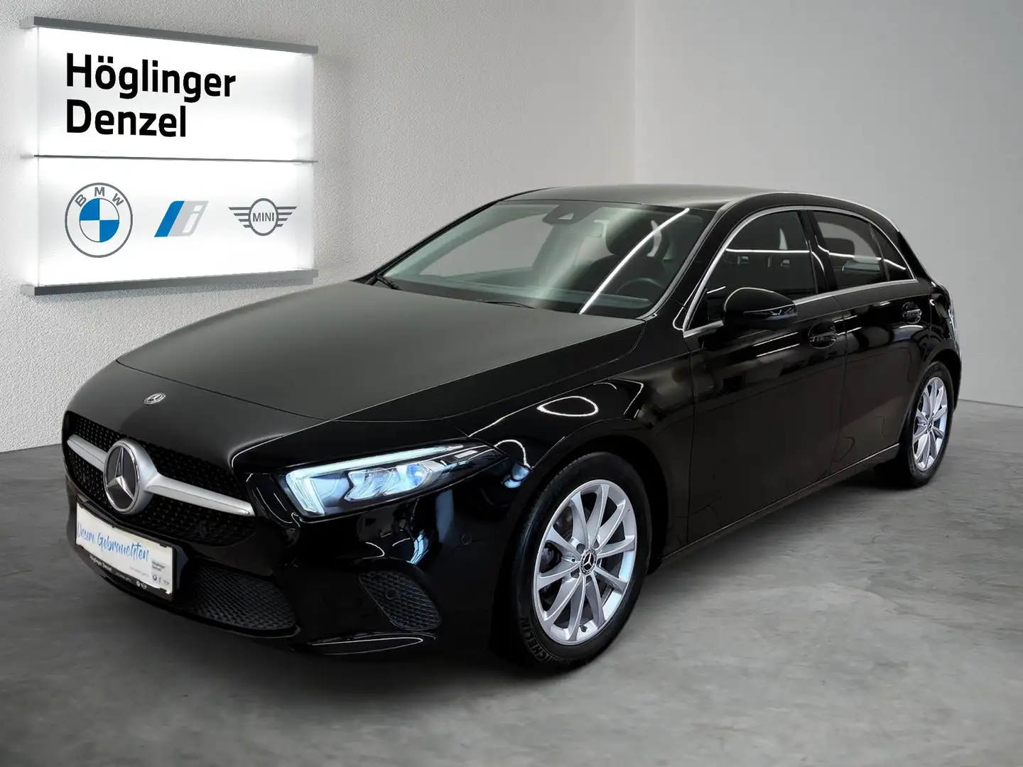 Mercedes-Benz A 180 d Schwarz - 2