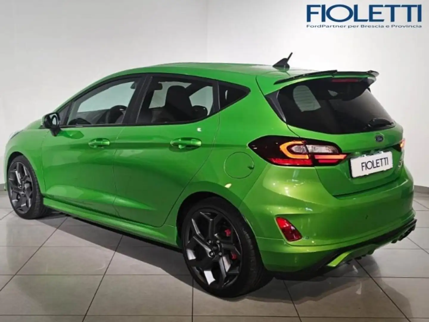 Ford Fiesta 7ª SERIE 1.5 ECOBOOST 200 CV 5 PORTE ST zelena - 2
