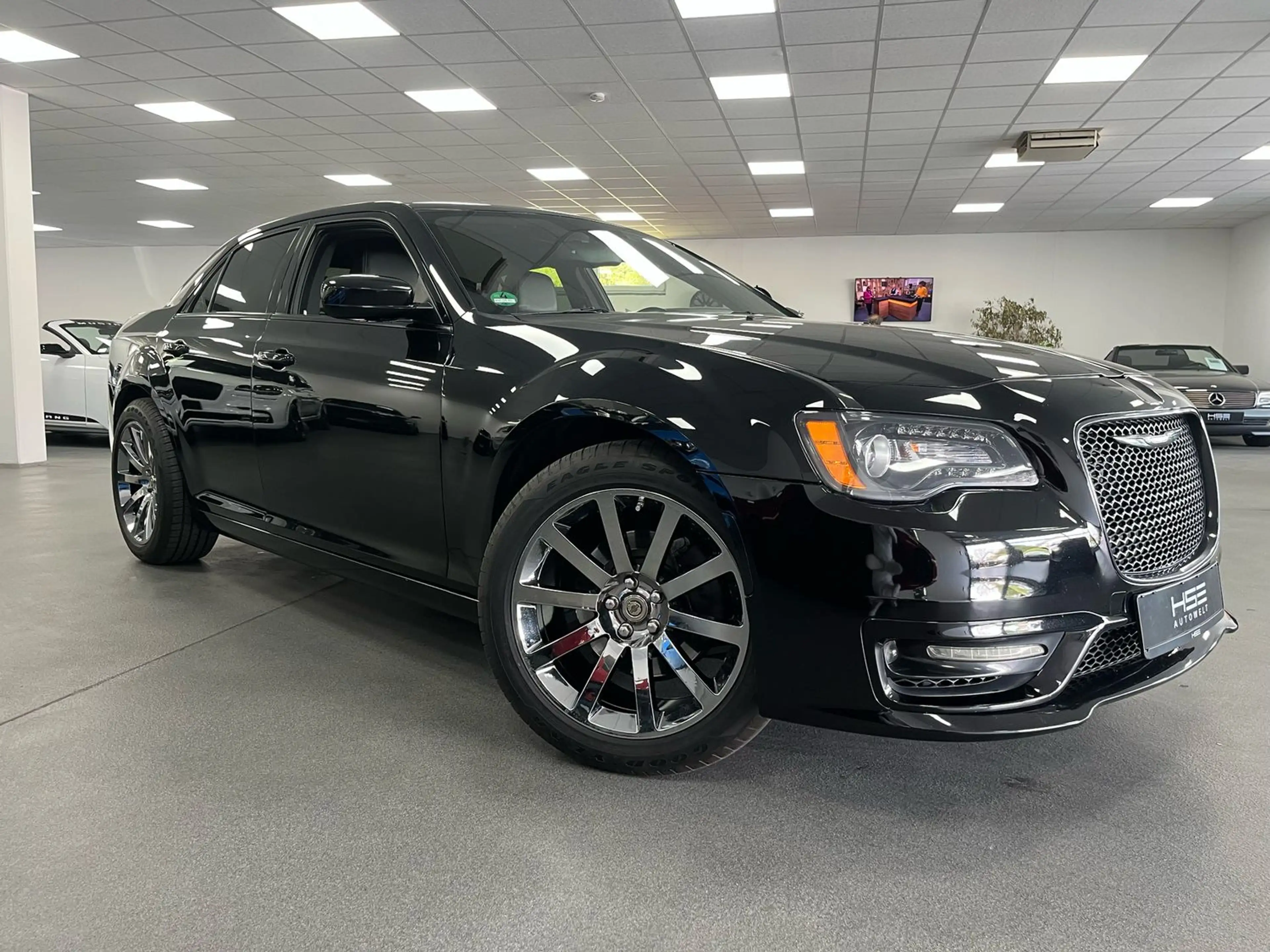 Chrysler 300C 3,6l V6 *LEDER / AUT / SZH/8-Fach* — photo 5