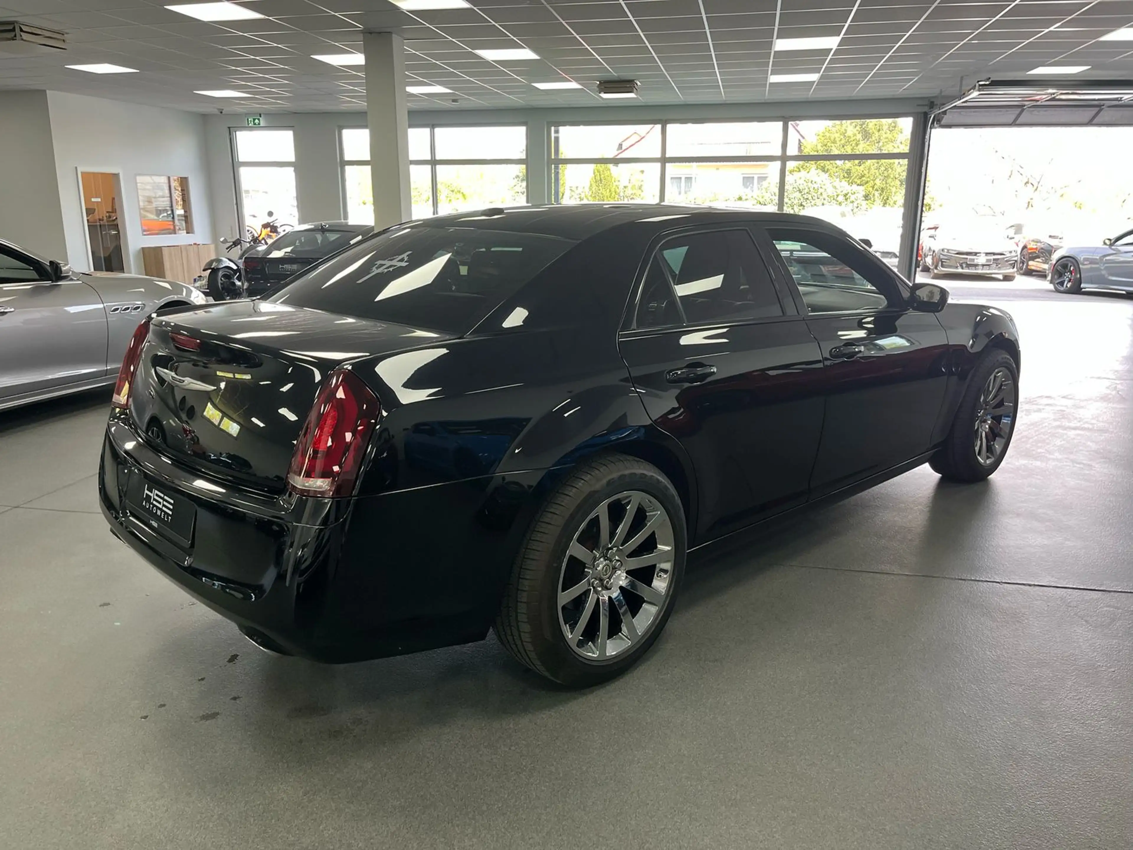Chrysler 300C 3,6l V6 *LEDER / AUT / SZH/8-Fach* — photo 9
