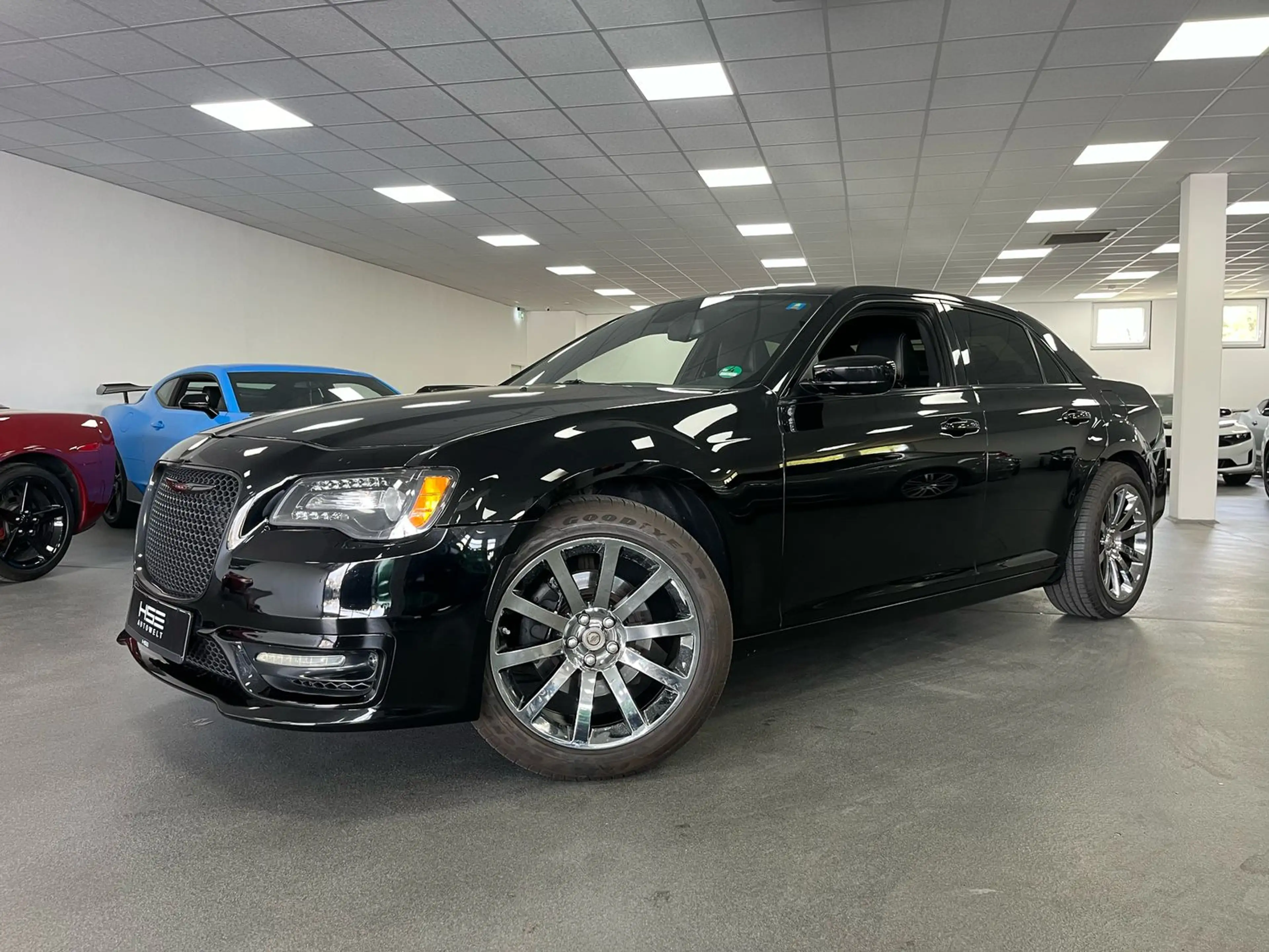 Chrysler 300C 3,6l V6 *LEDER / AUT / SZH/8-Fach* — photo 3