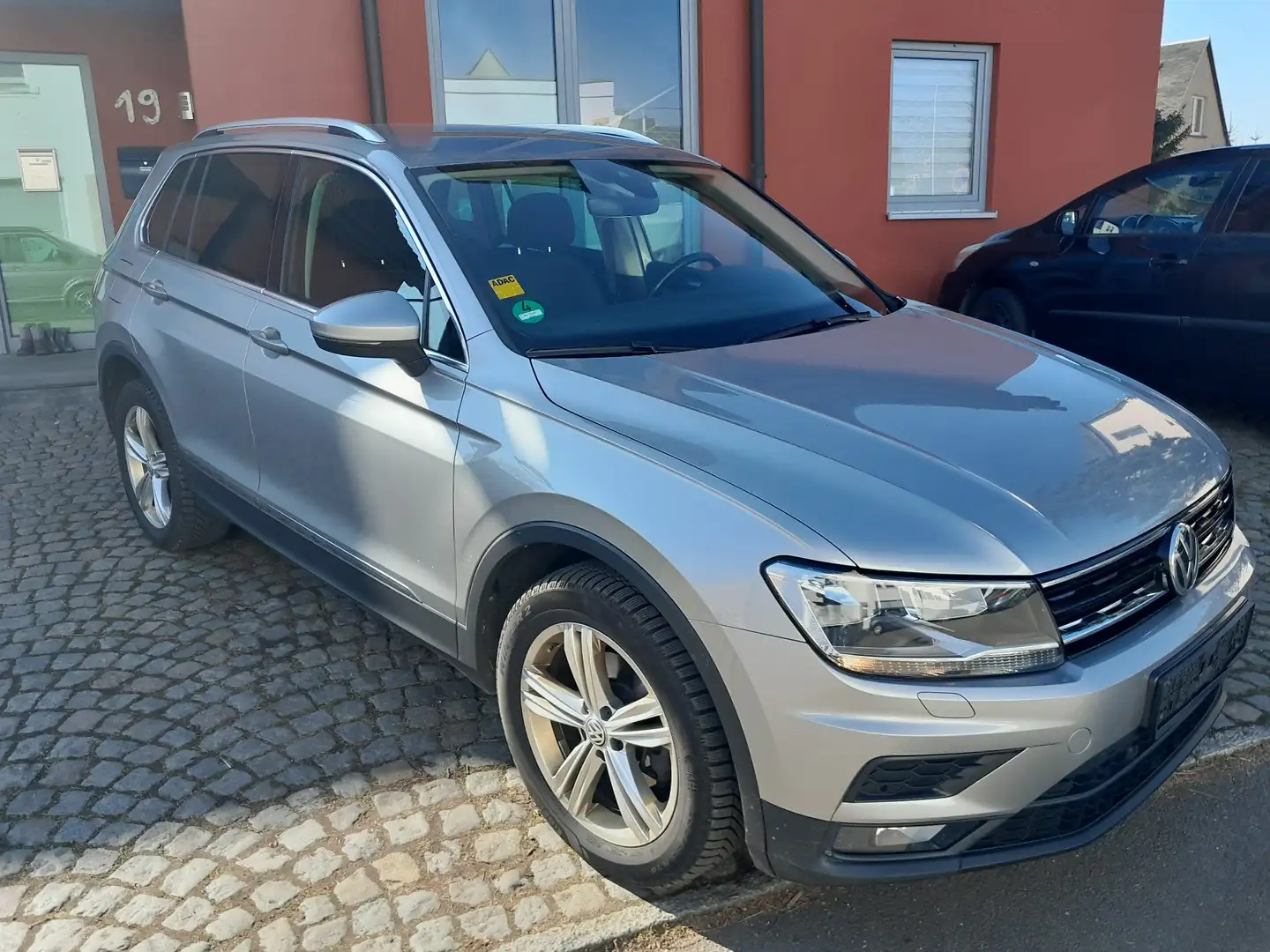 Volkswagen Tiguan Join Start-Stopp 4Motion Grau - 1