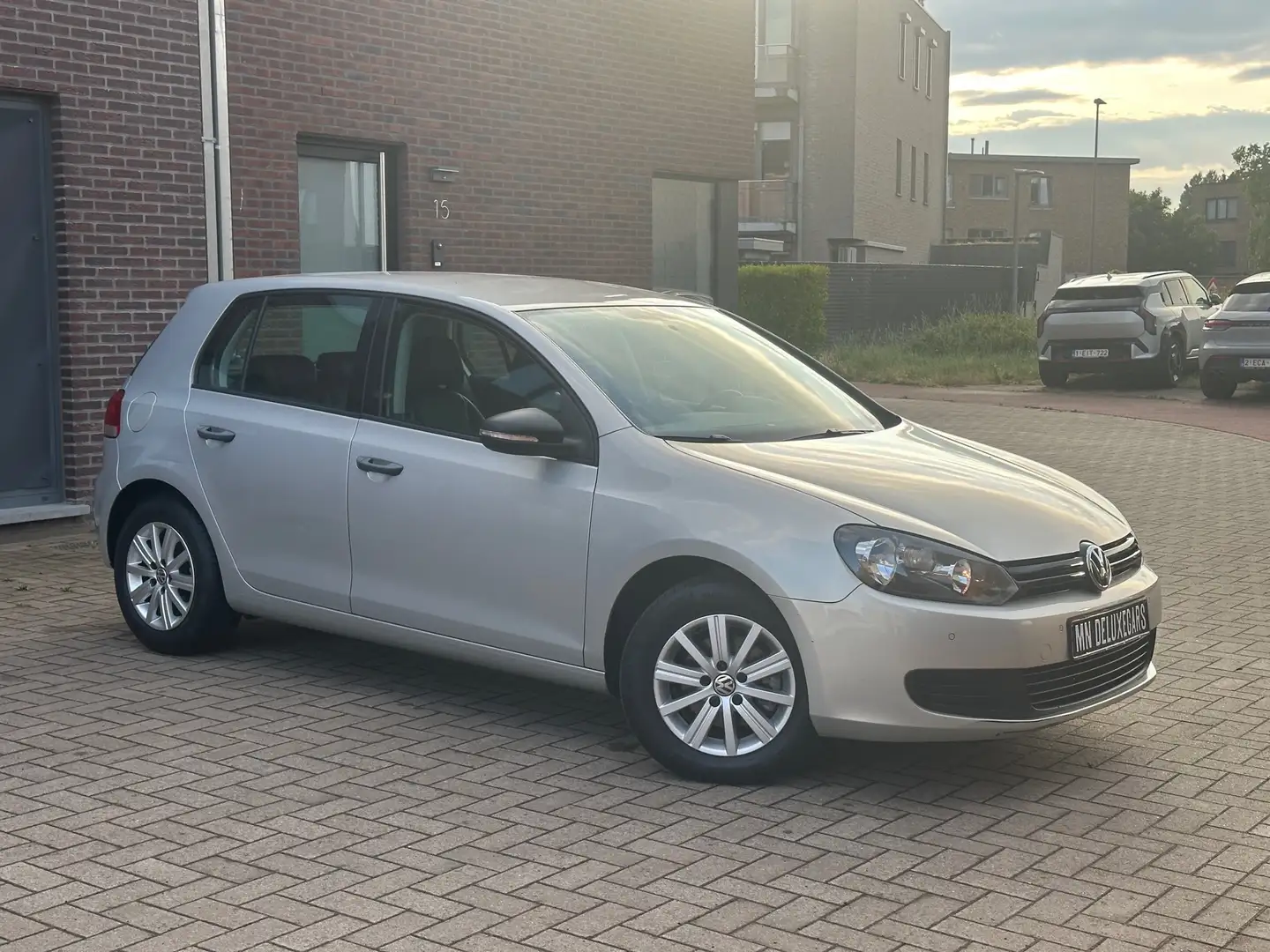 Volkswagen Golf 1.4 Comfortline Beige - 2