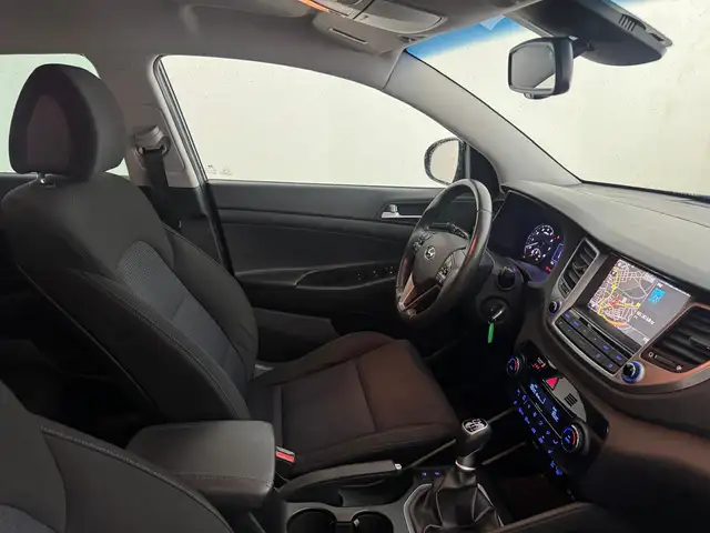 Hyundai Tucson view 14
