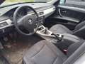 BMW 320 320d Touring Futura FL - thumbnail 6