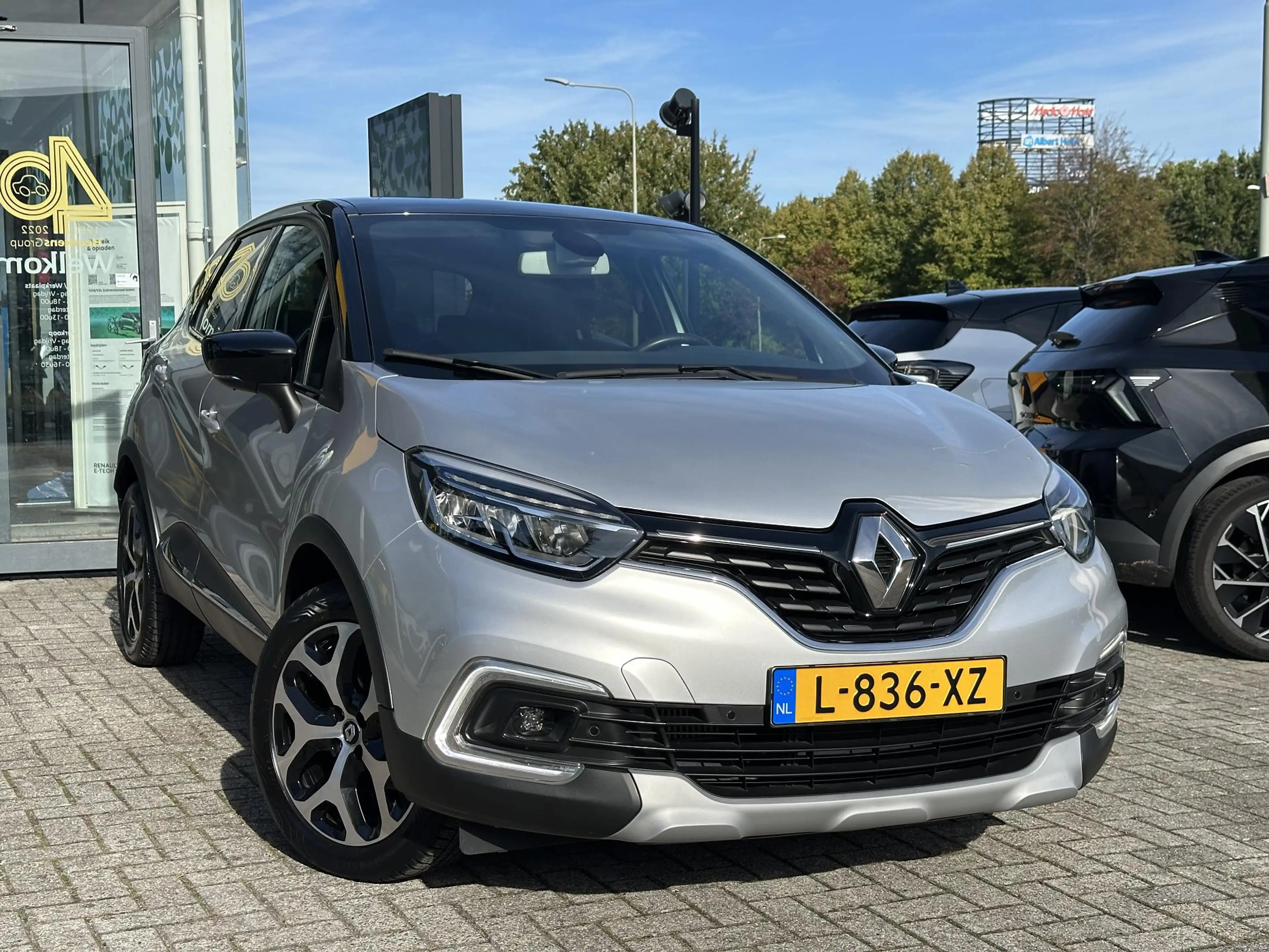 Renault Captur TCe 120 EDC Intens l AUTOMAAT l Sinds 2021 één eig — photo 3