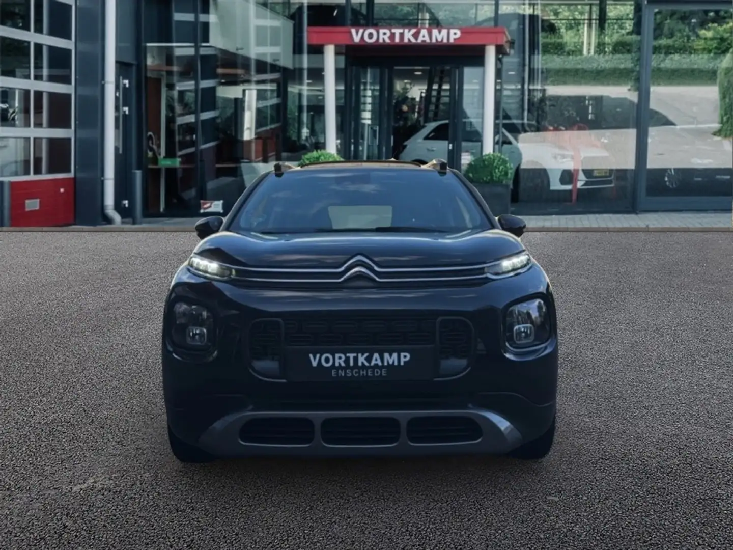 Citroen C3 Aircross 1.2 PURETECH SHINE PANO-DAK/CRUISE/PDC/NAVI/CARPLA Schwarz - 2