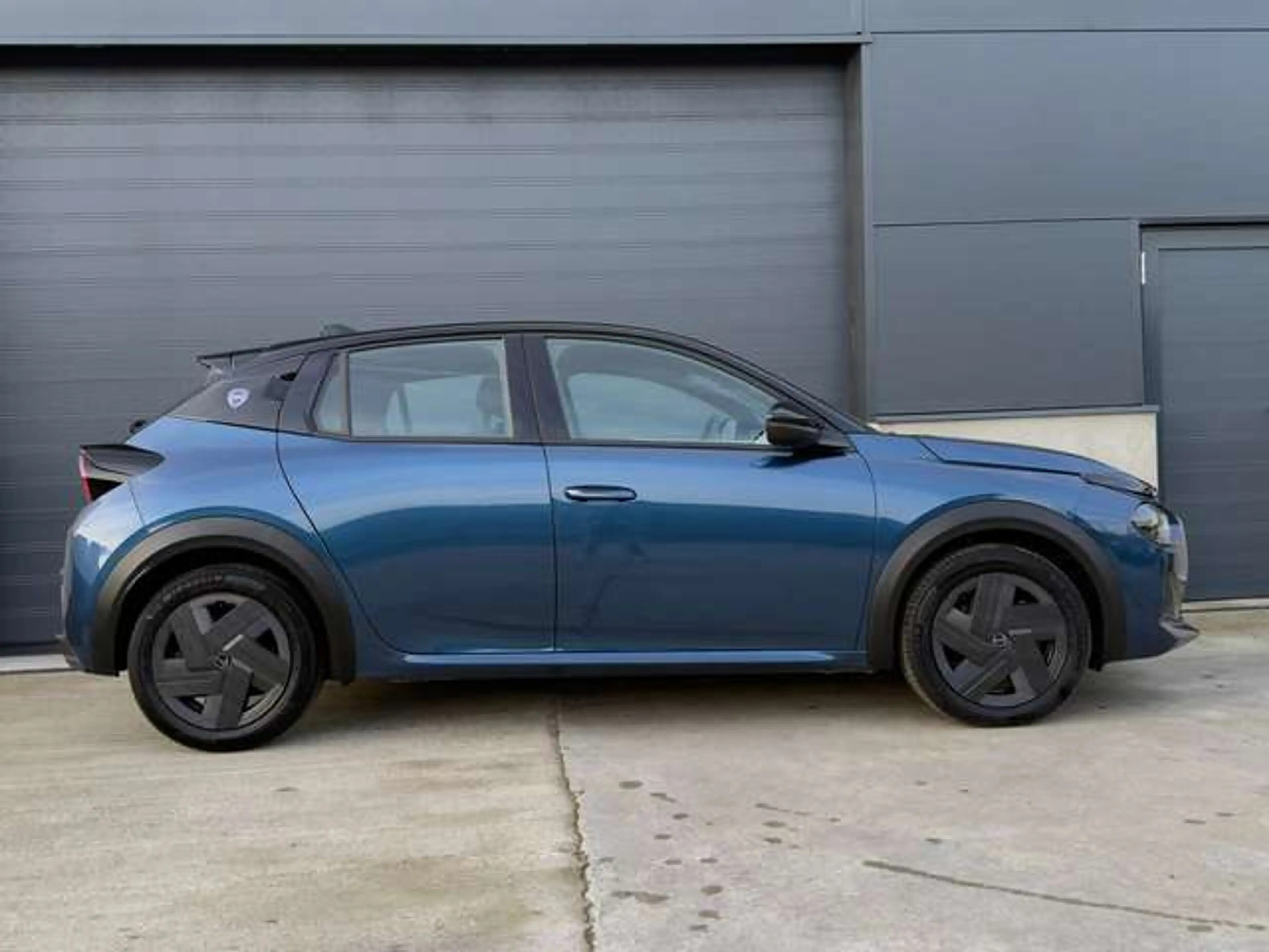 Lancia Ypsilon 1.2 Mild-Hybrid / Touchscreen / Fabrieksgarantie — photo 2