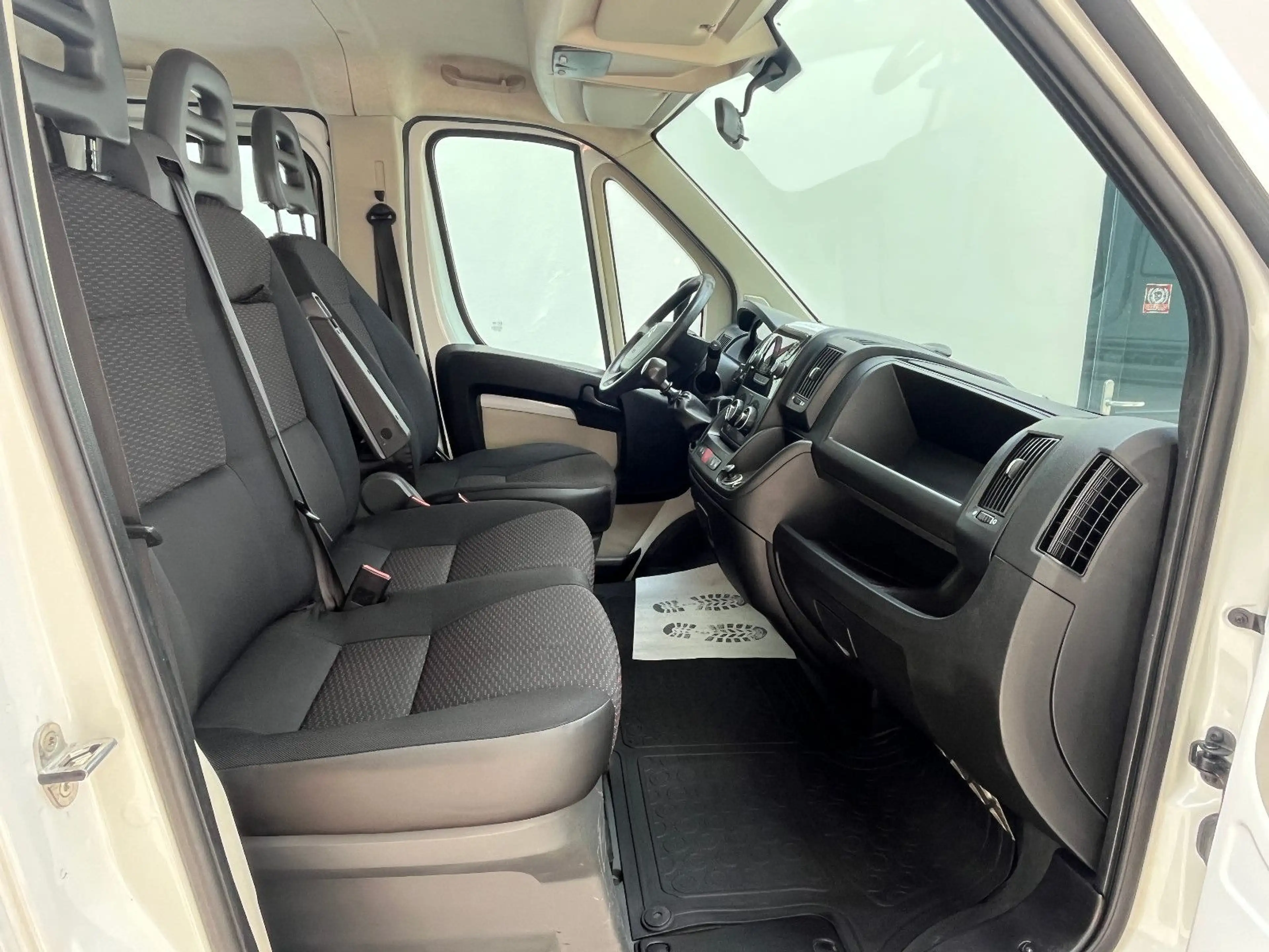 Citroen Jumper Pritsche Doka. 33 L3 BlueHDi 130 — photo 11