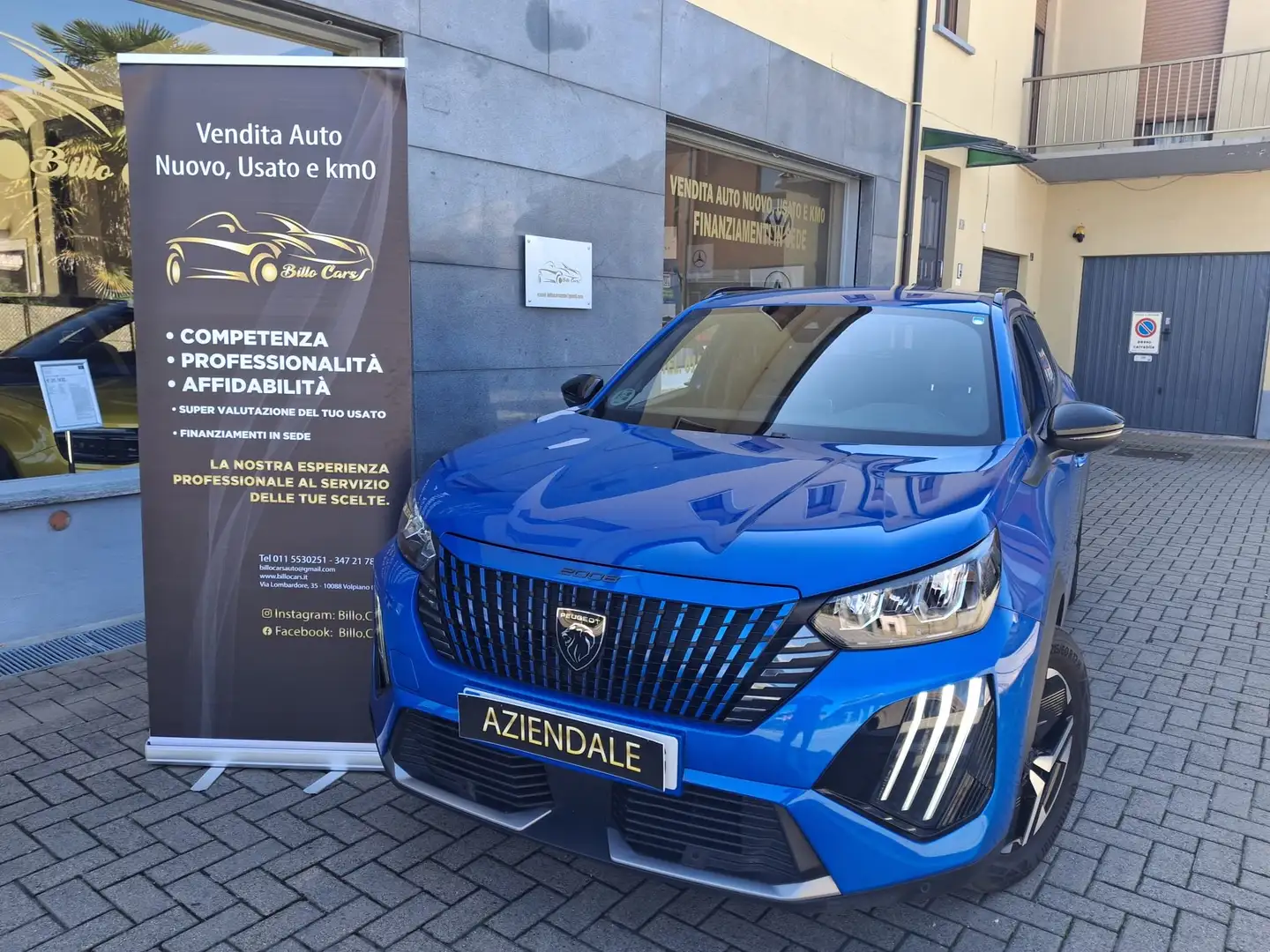 Peugeot 2008 PureTech S&S 130 Allure Bleu - 1