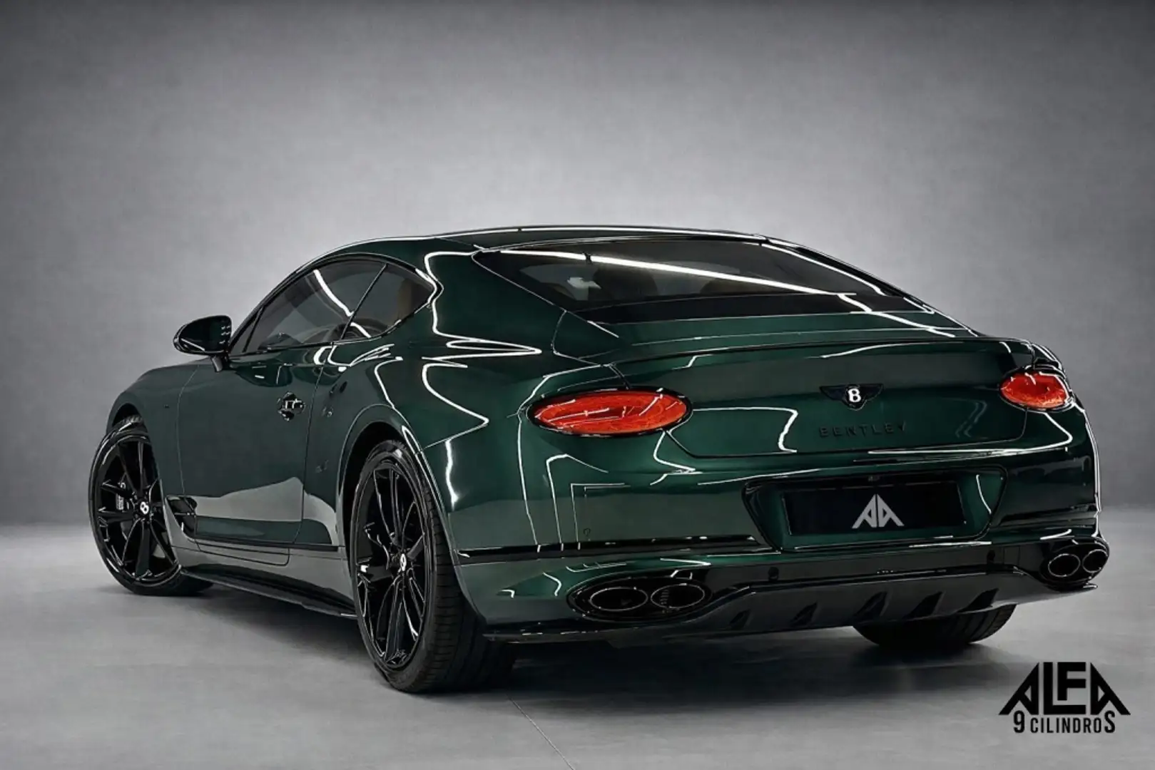 Bentley Continental GT V8 Verde - 2