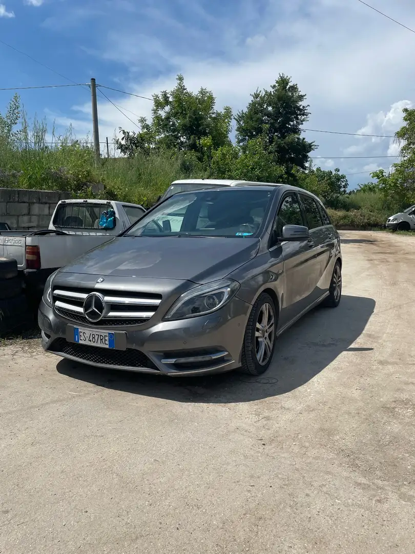 Mercedes-Benz B 200 cdi (be) Premium Grigio - 1