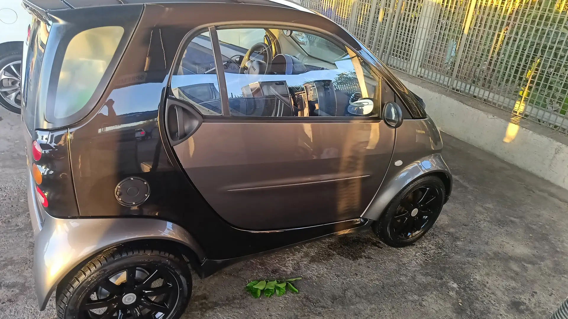 smart forTwo Fortwo 0.6 Smart Grau - 1