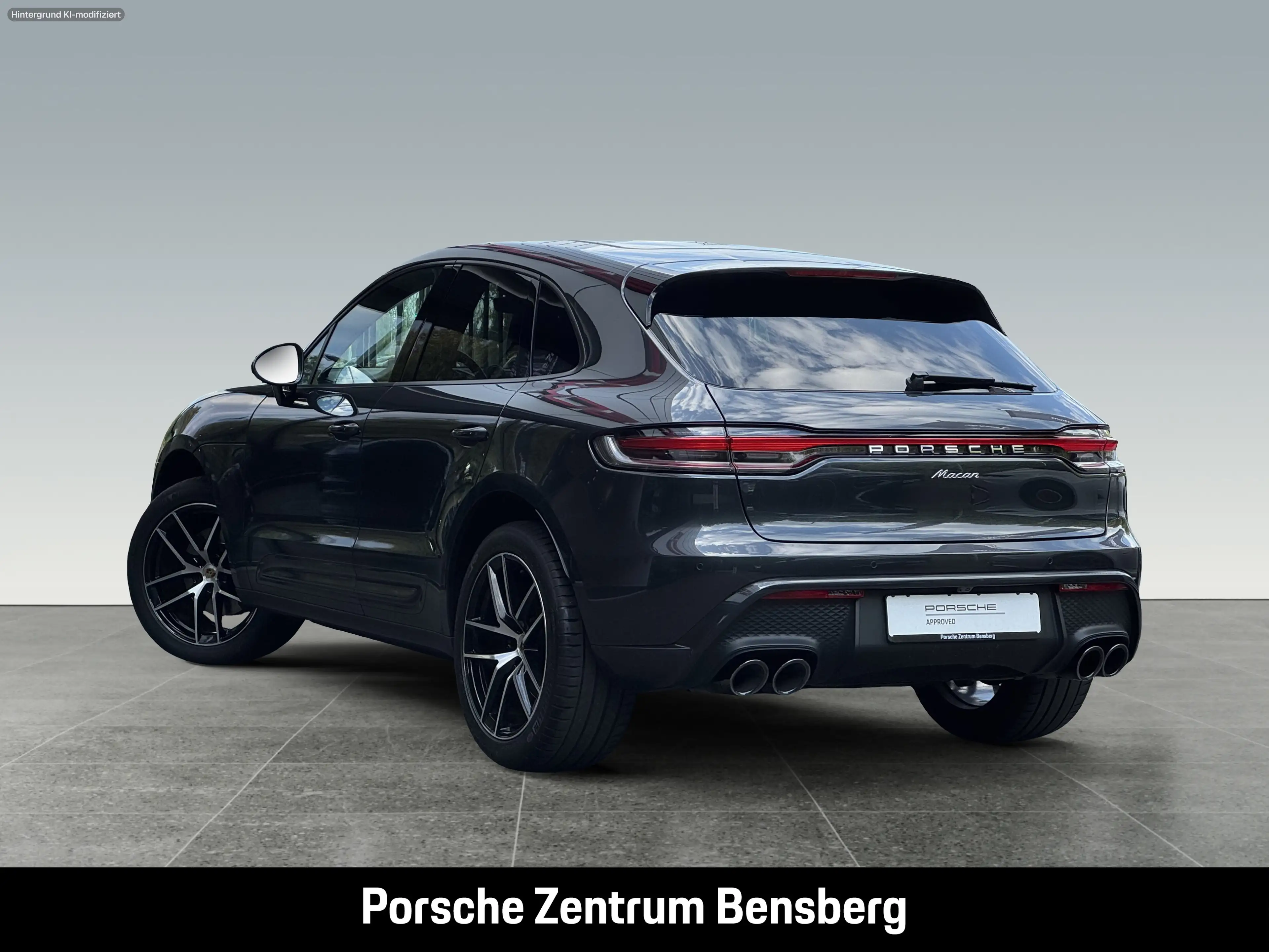 Porsche Macan — photo 3