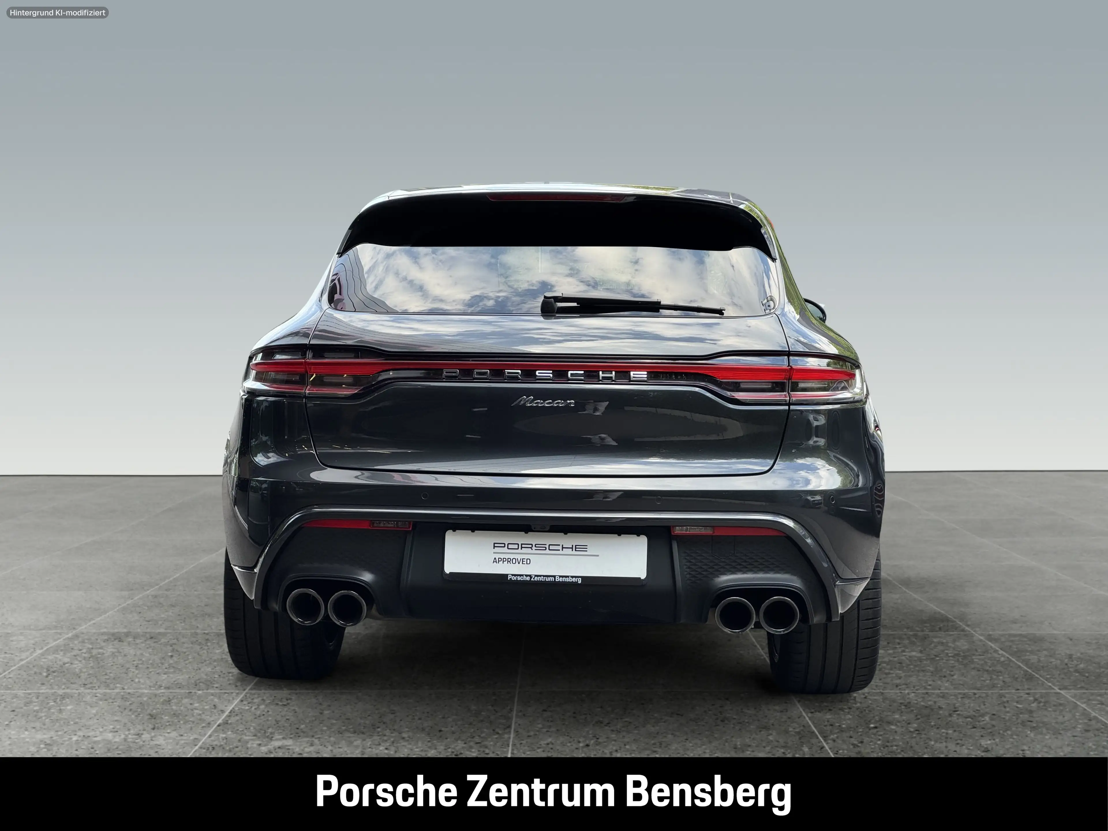 Porsche Macan — photo 8