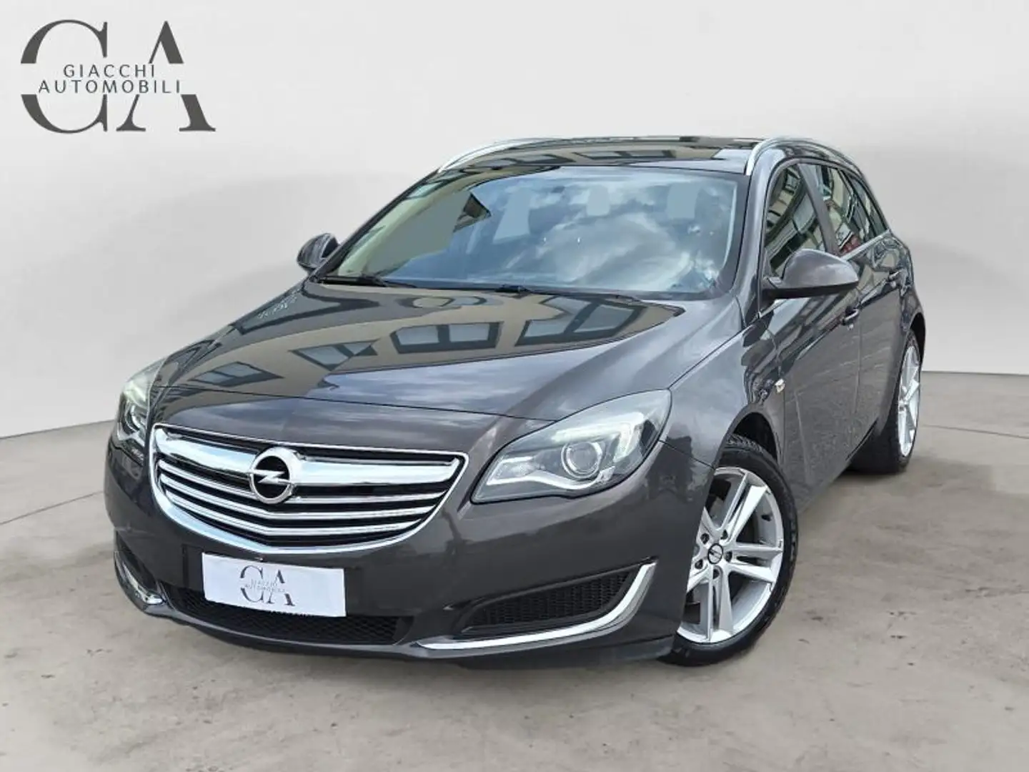 Opel Insignia 2.0 cdti Cosmo 104gr 140cv - 1