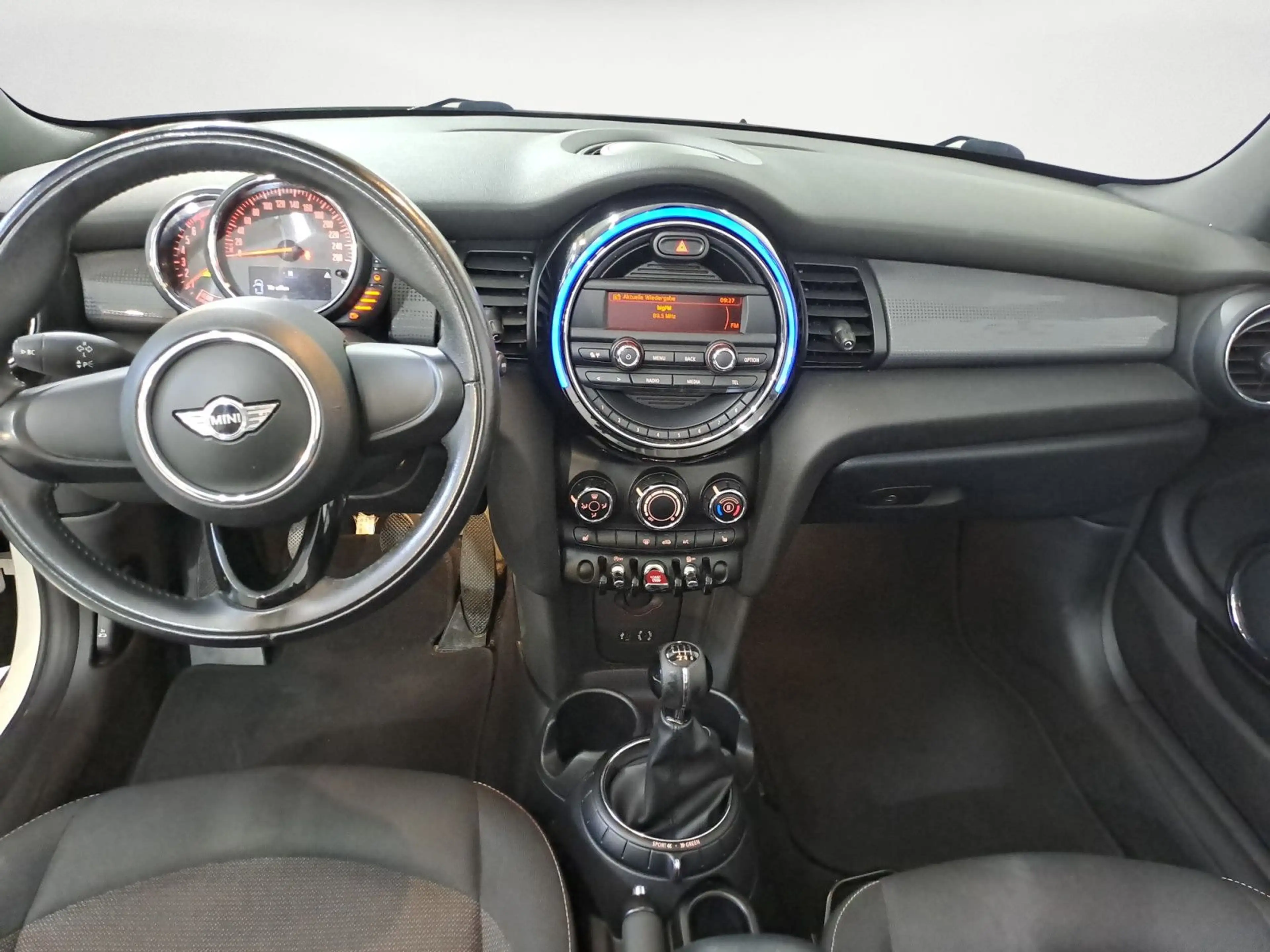 MINI Cooper Cabrio Komfortzugang Klima PDC NSW ISOFIX — photo 12