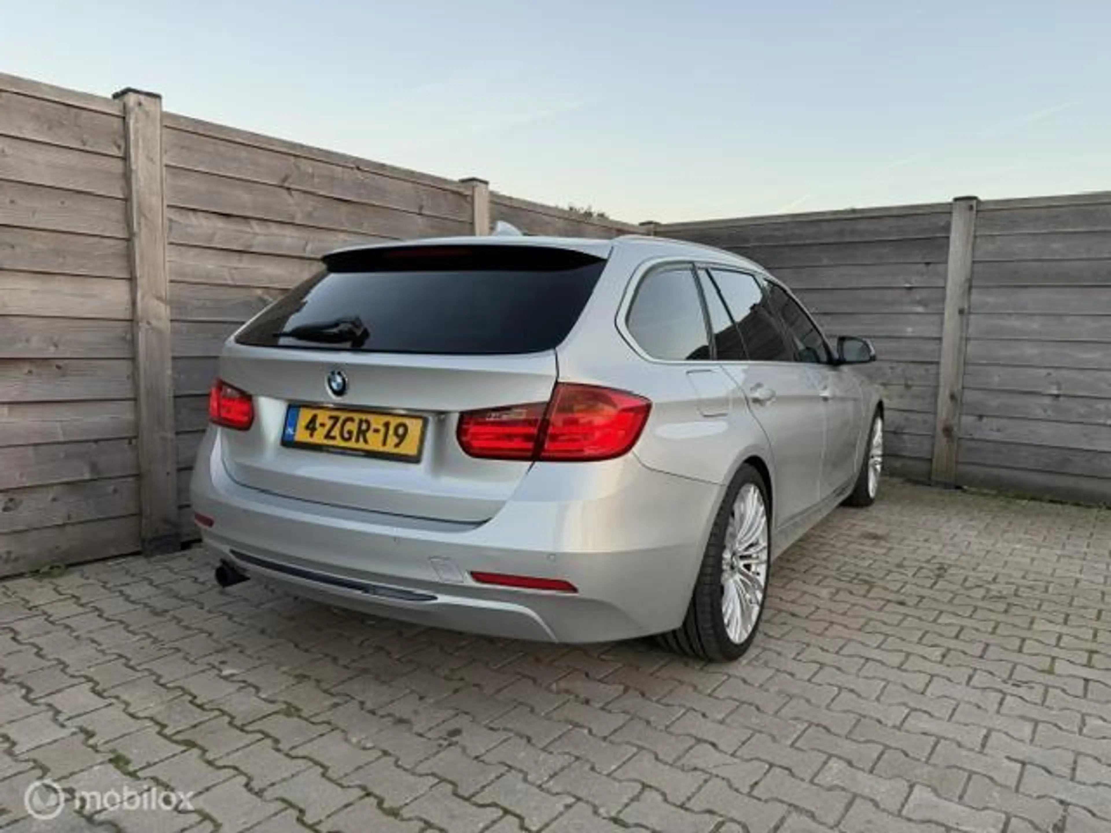 BMW 316 3-serie Touring 316i M Sport Edition Executive PAn — photo 2