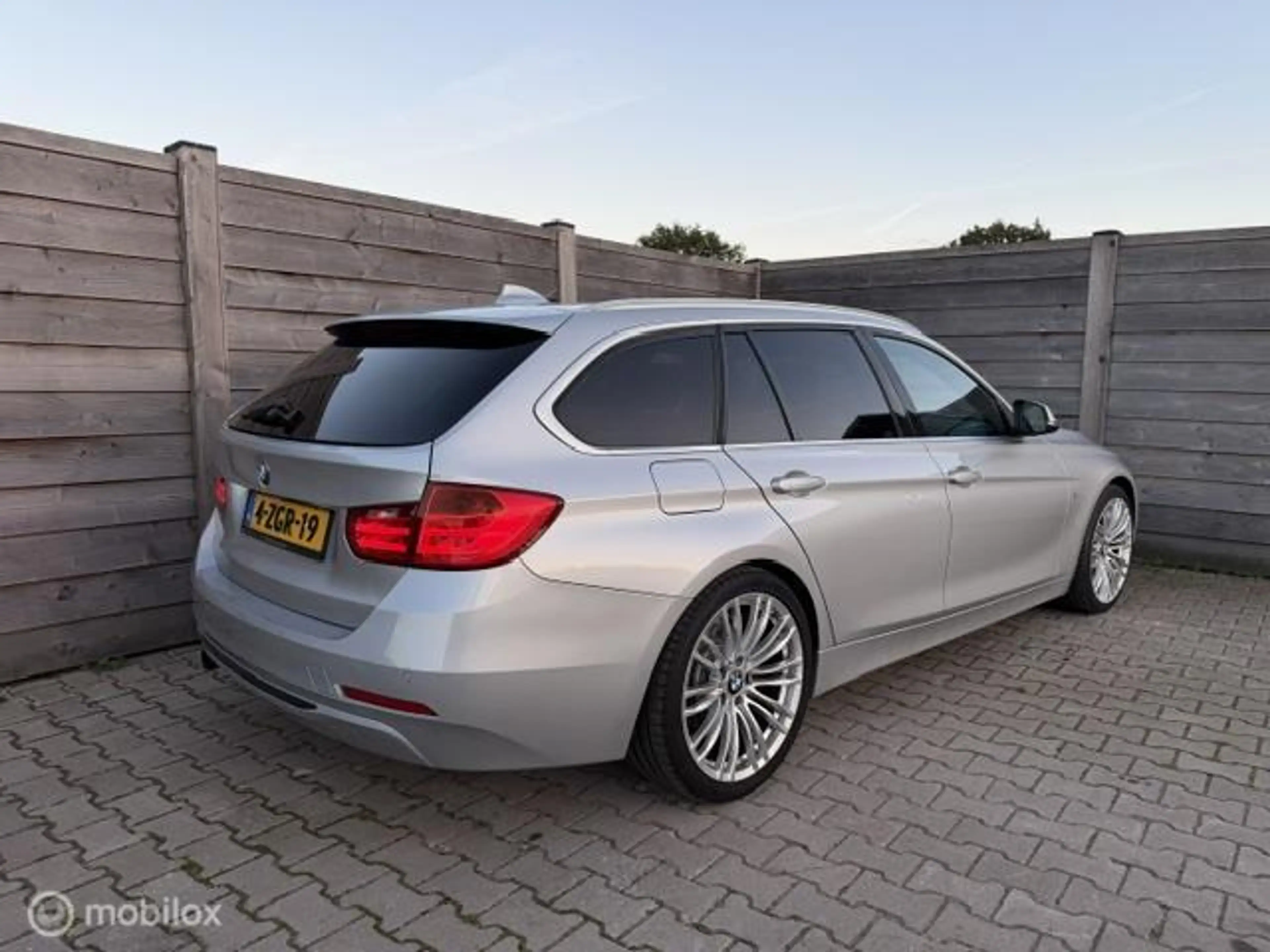 BMW 316 3-serie Touring 316i M Sport Edition Executive PAn — photo 13