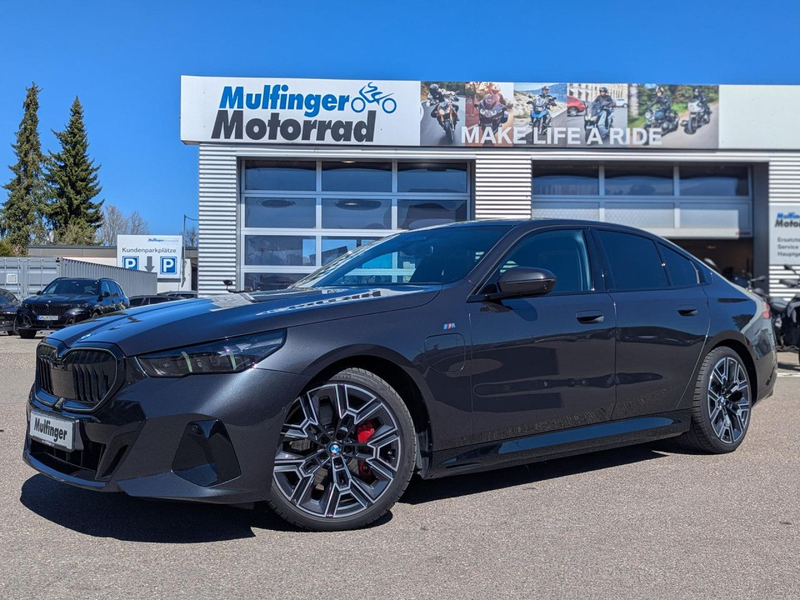 BMW 550 e xDr.M Sport Pro IntAktL.PanoD.ACC 360°AHK — photo 2