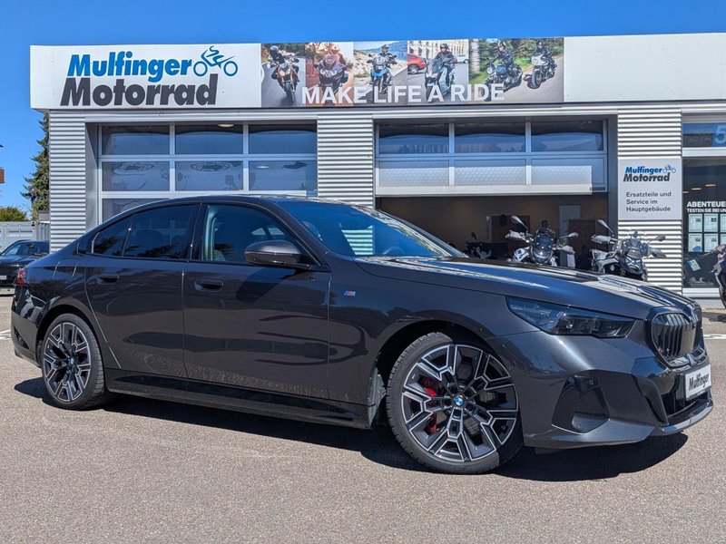 BMW 550 e xDr.M Sport Pro IntAktL.PanoD.ACC 360°AHK — photo 4