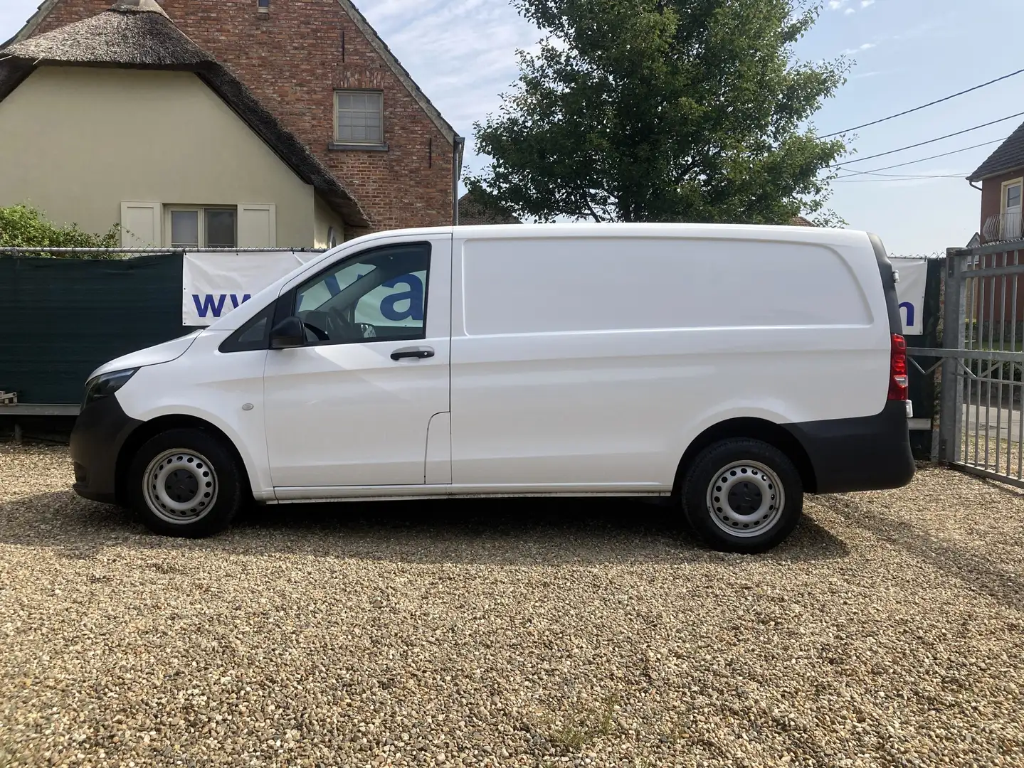 Mercedes-Benz Vito CDI Mercedes Motor 1950cc / 17770€+BTW Car-Play Wit - 2