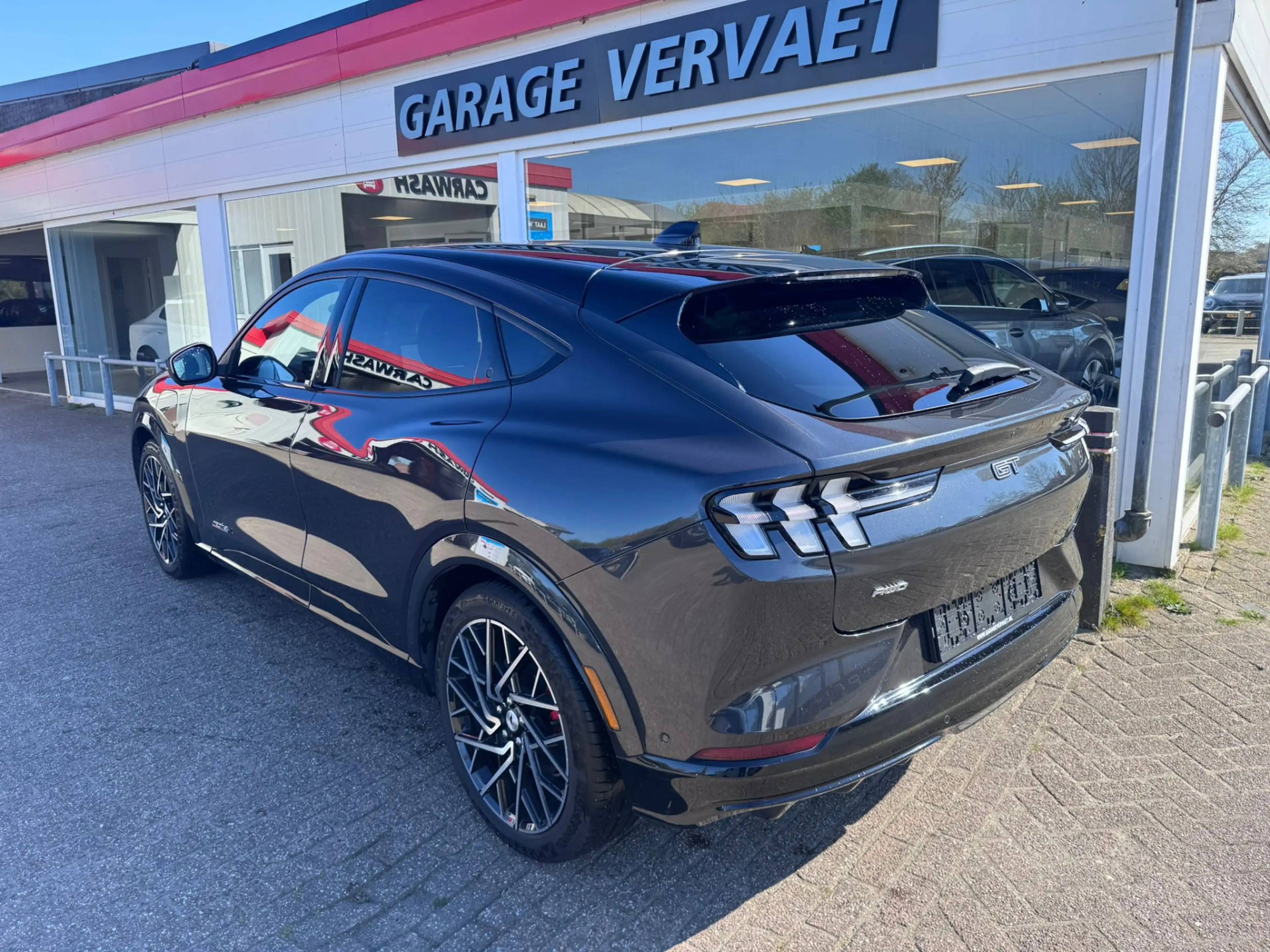 Ford Mustang Mach-E GT Extended AWD 98 kWh — photo 5
