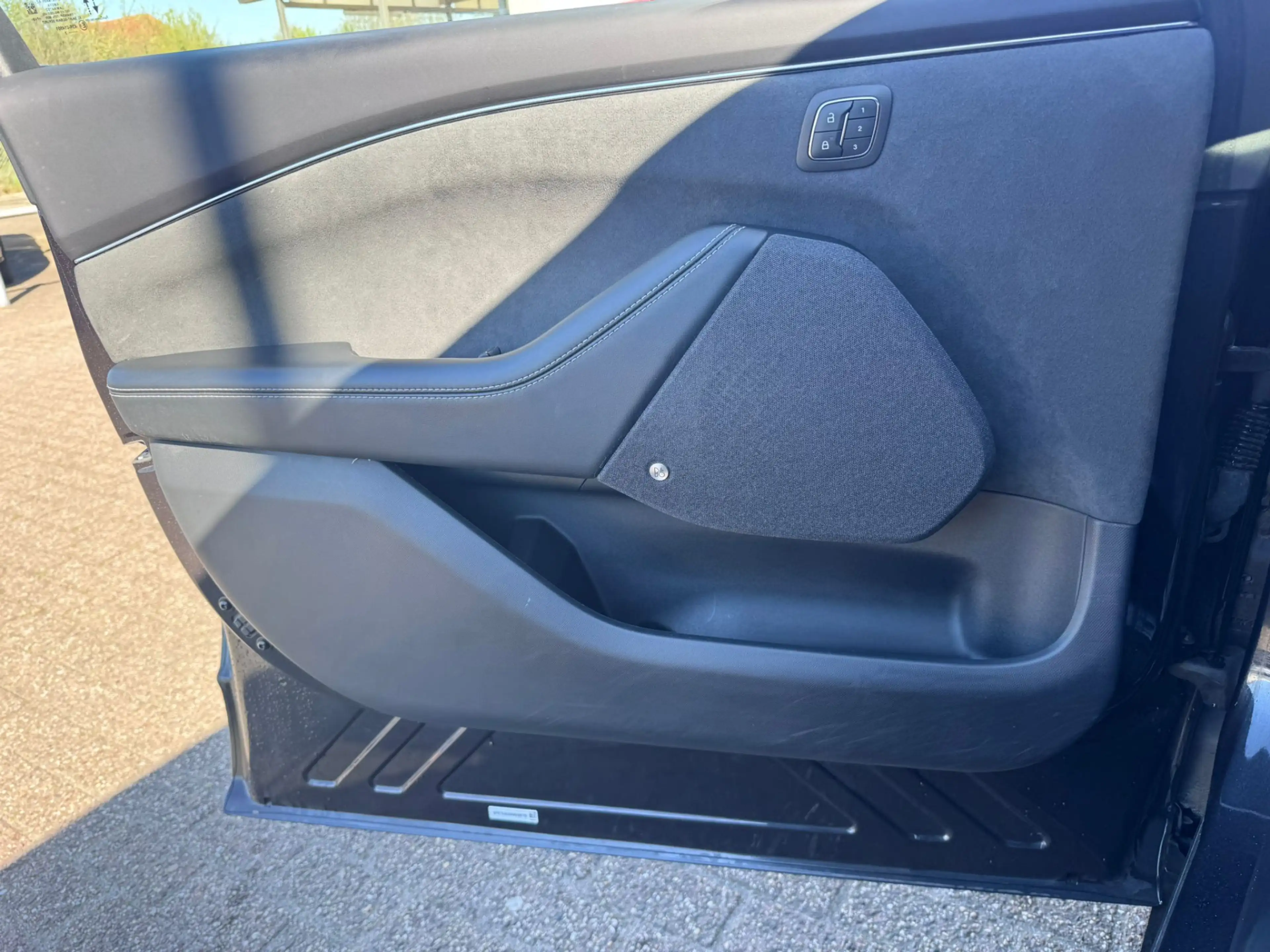 Ford Mustang Mach-E GT Extended AWD 98 kWh — photo 10
