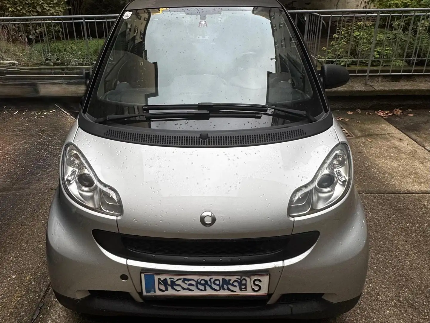 smart forTwo pure micro hybrid Silber - 2