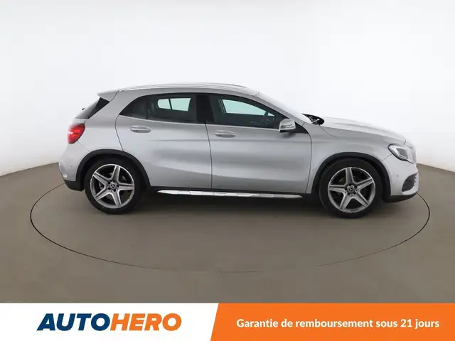 Mercedes-Benz Gla view 7