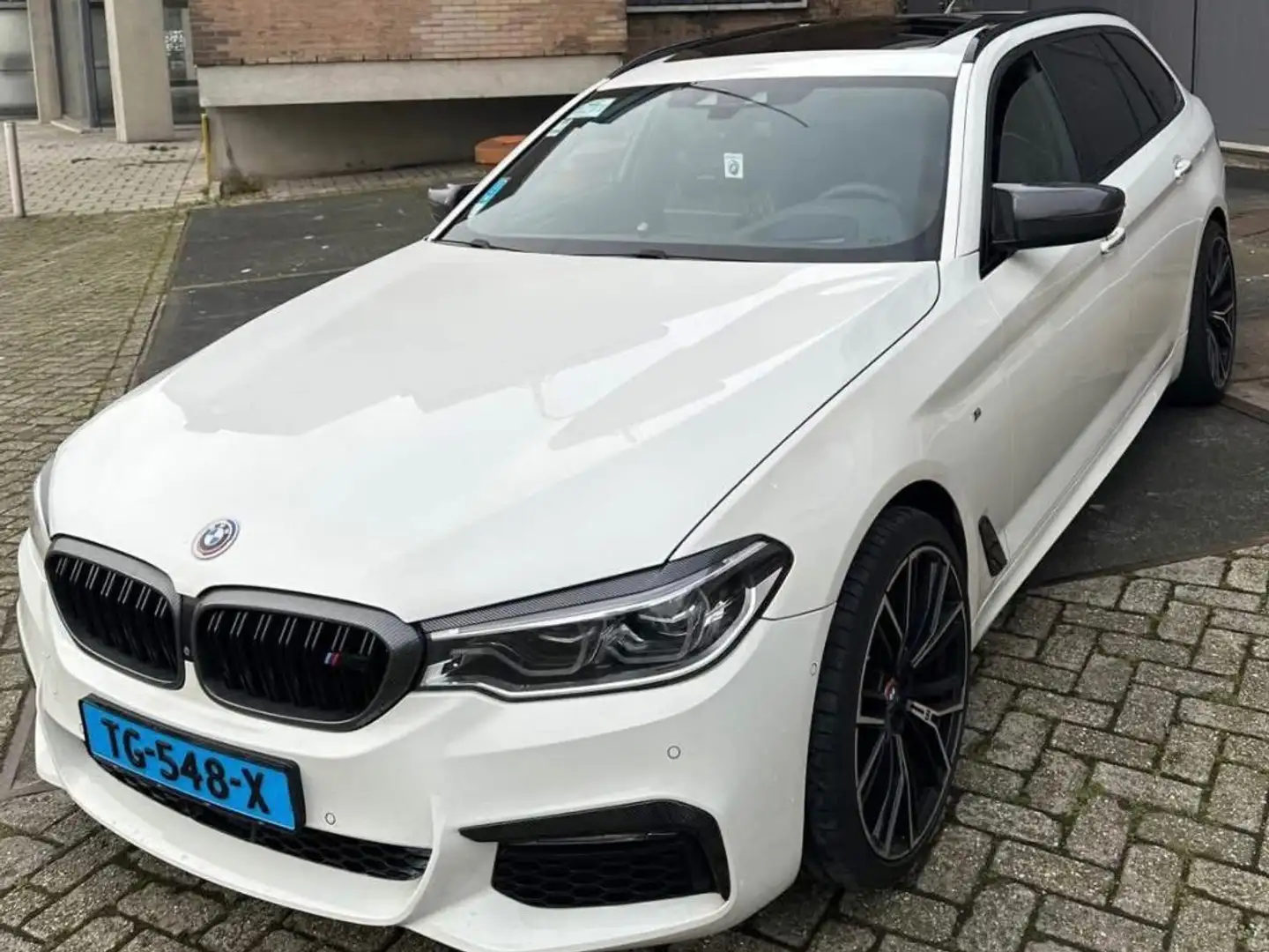 BMW 520 G31 Wit - 2